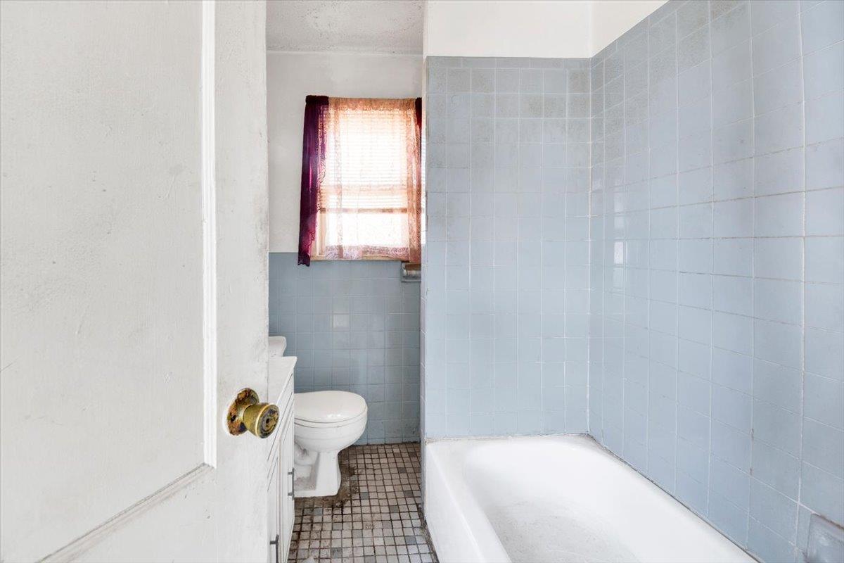 Single Family 127th  Queens, NY 11434, MLS-852301-15
