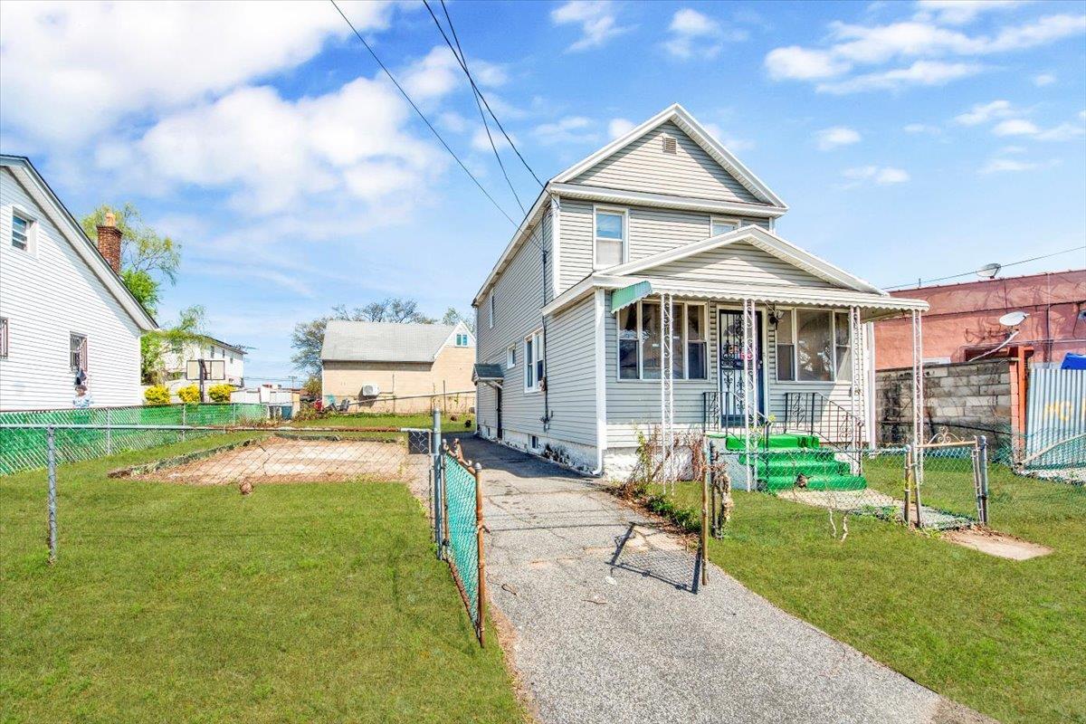 Single Family 127th  Queens, NY 11434, MLS-852301-2