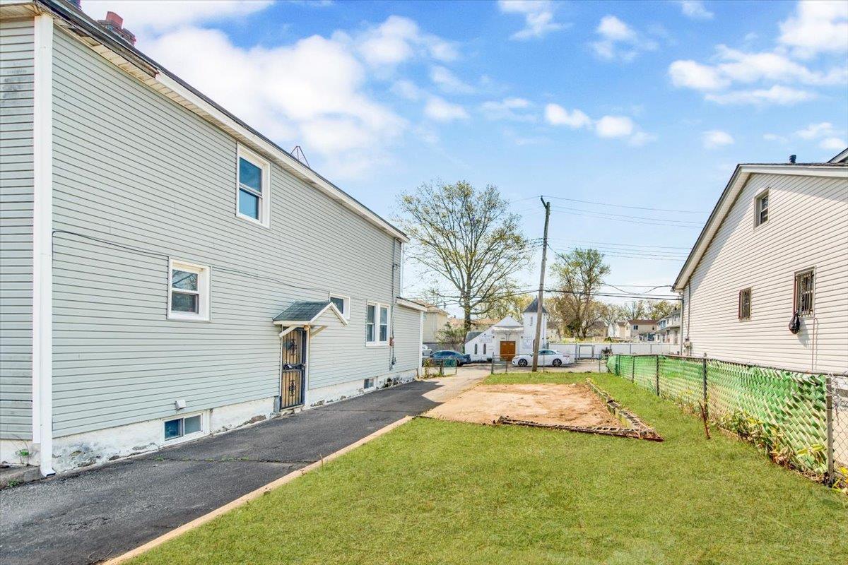 Single Family 127th  Queens, NY 11434, MLS-852301-3