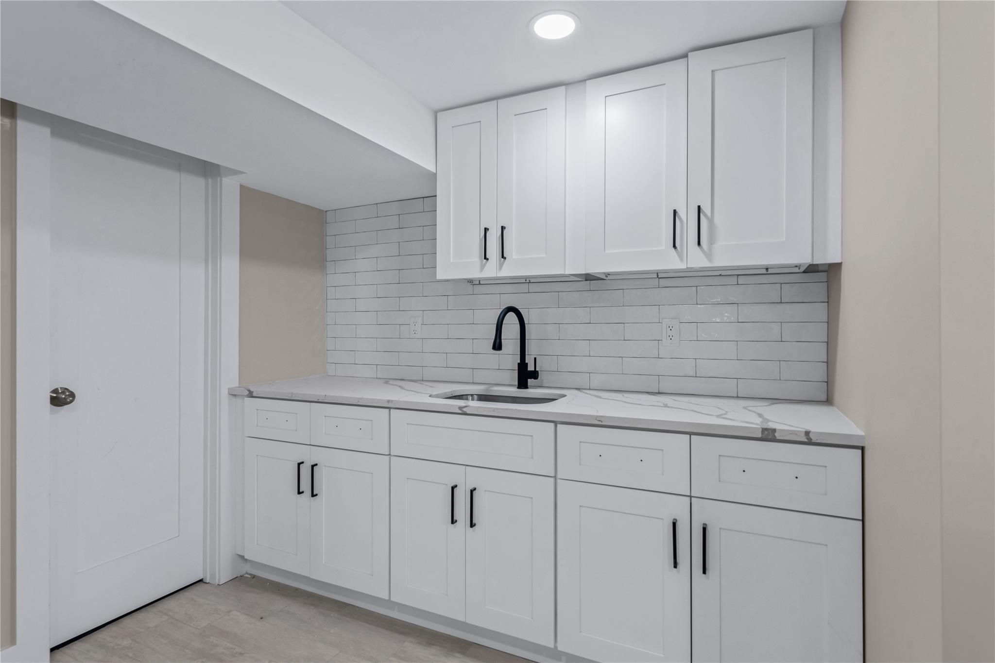 Single Family Mott Ave  Queens, NY 11691, MLS-852315-18