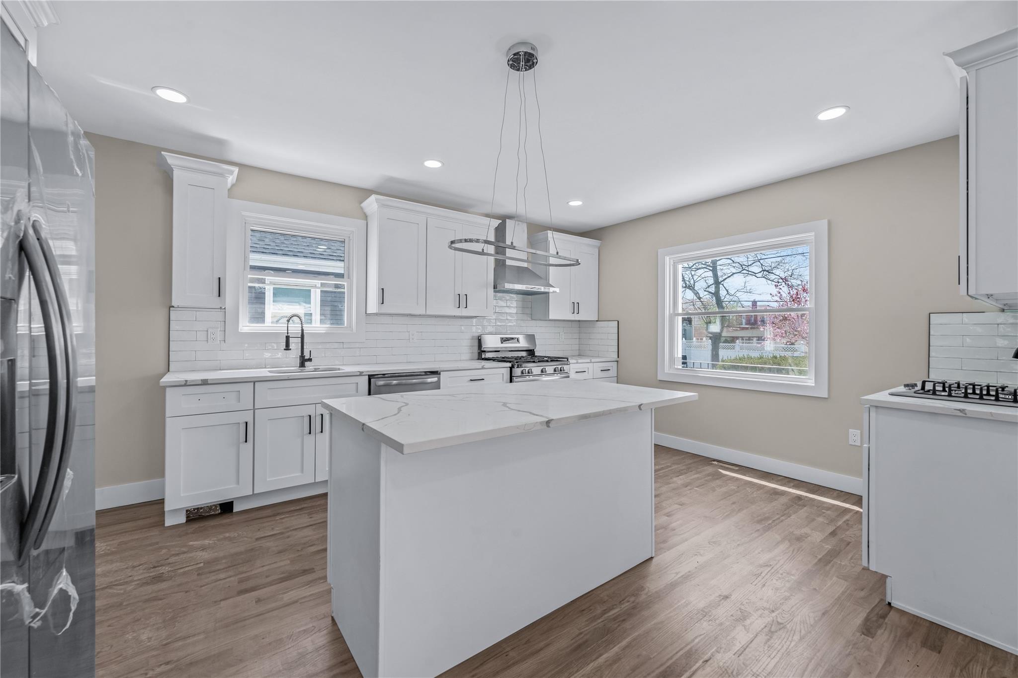 Single Family Mott Ave  Queens, NY 11691, MLS-852315-6