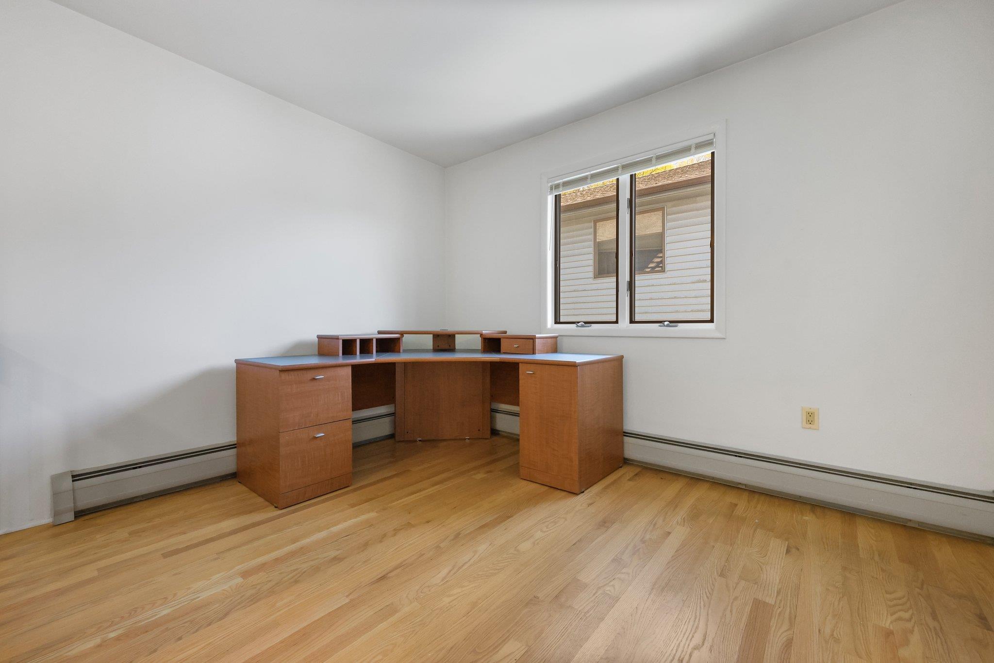 Condo Pemberwick  Out Of Area, NY 06831, MLS-852317-12