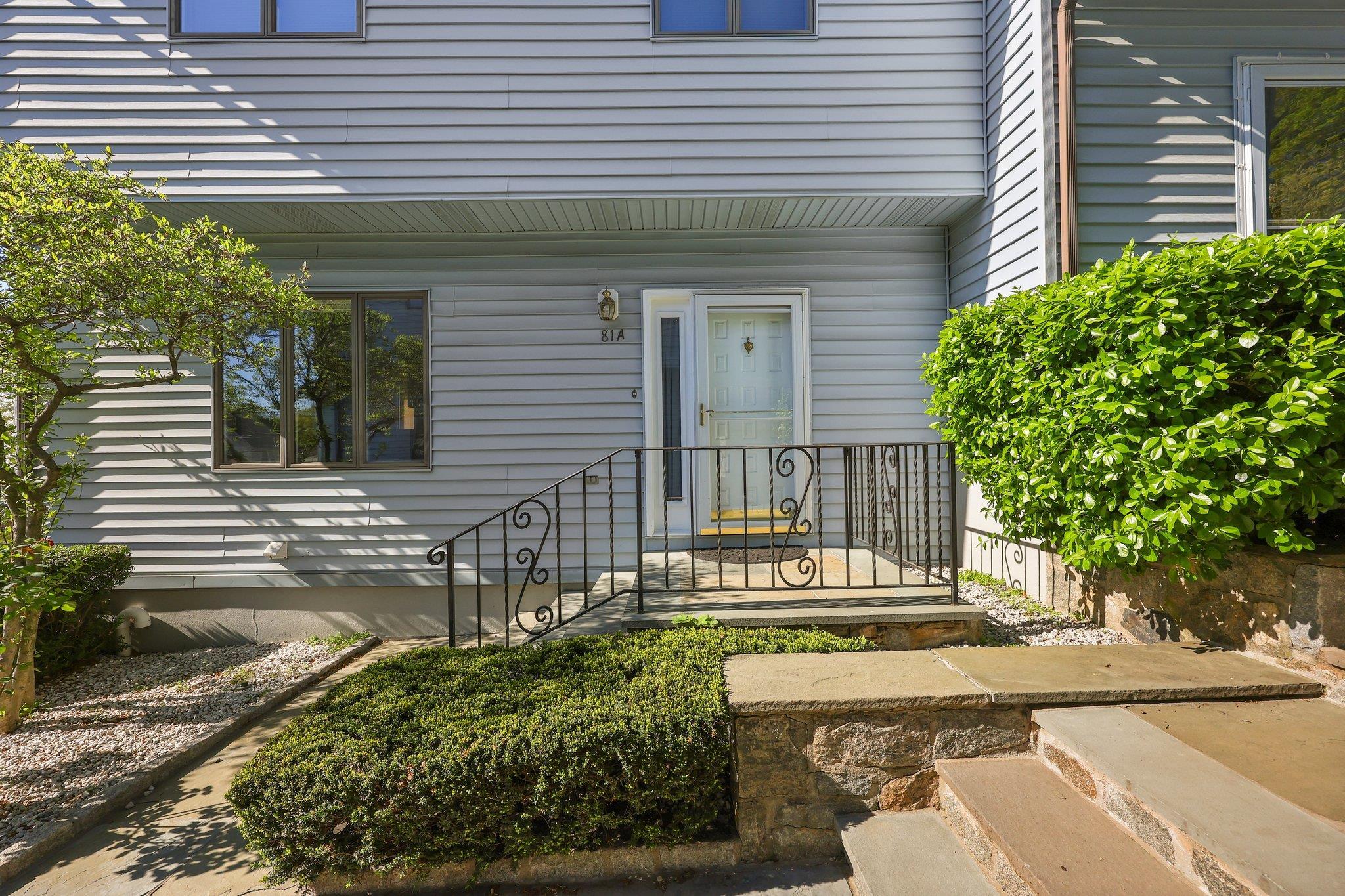 Condo Pemberwick  Out Of Area, NY 06831, MLS-852317-2