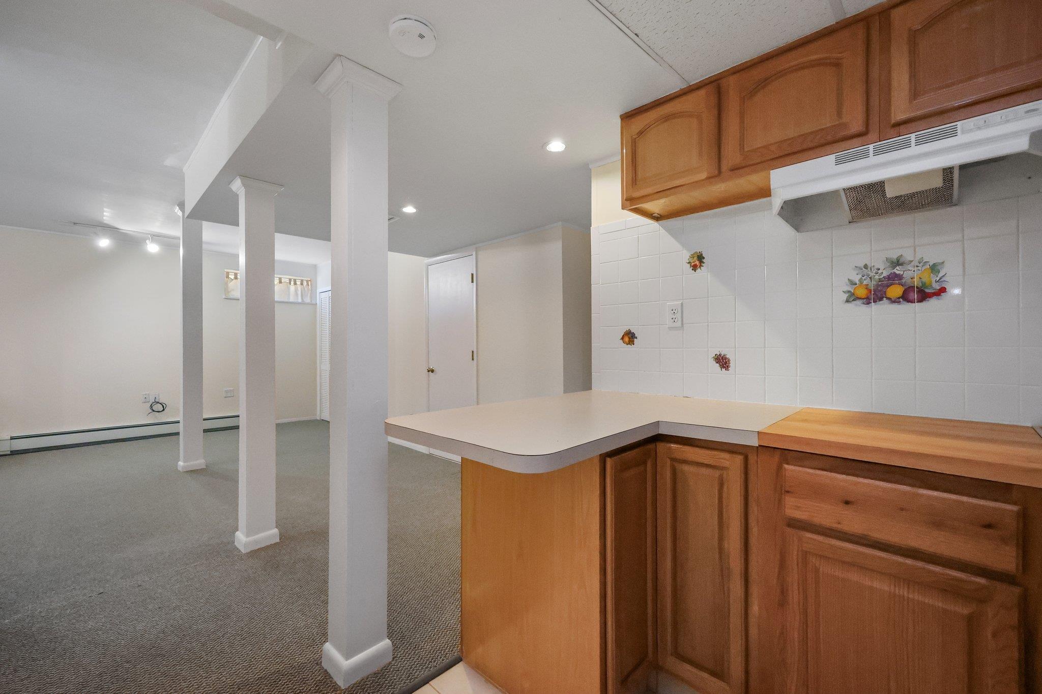 Condo Pemberwick  Out Of Area, NY 06831, MLS-852317-24