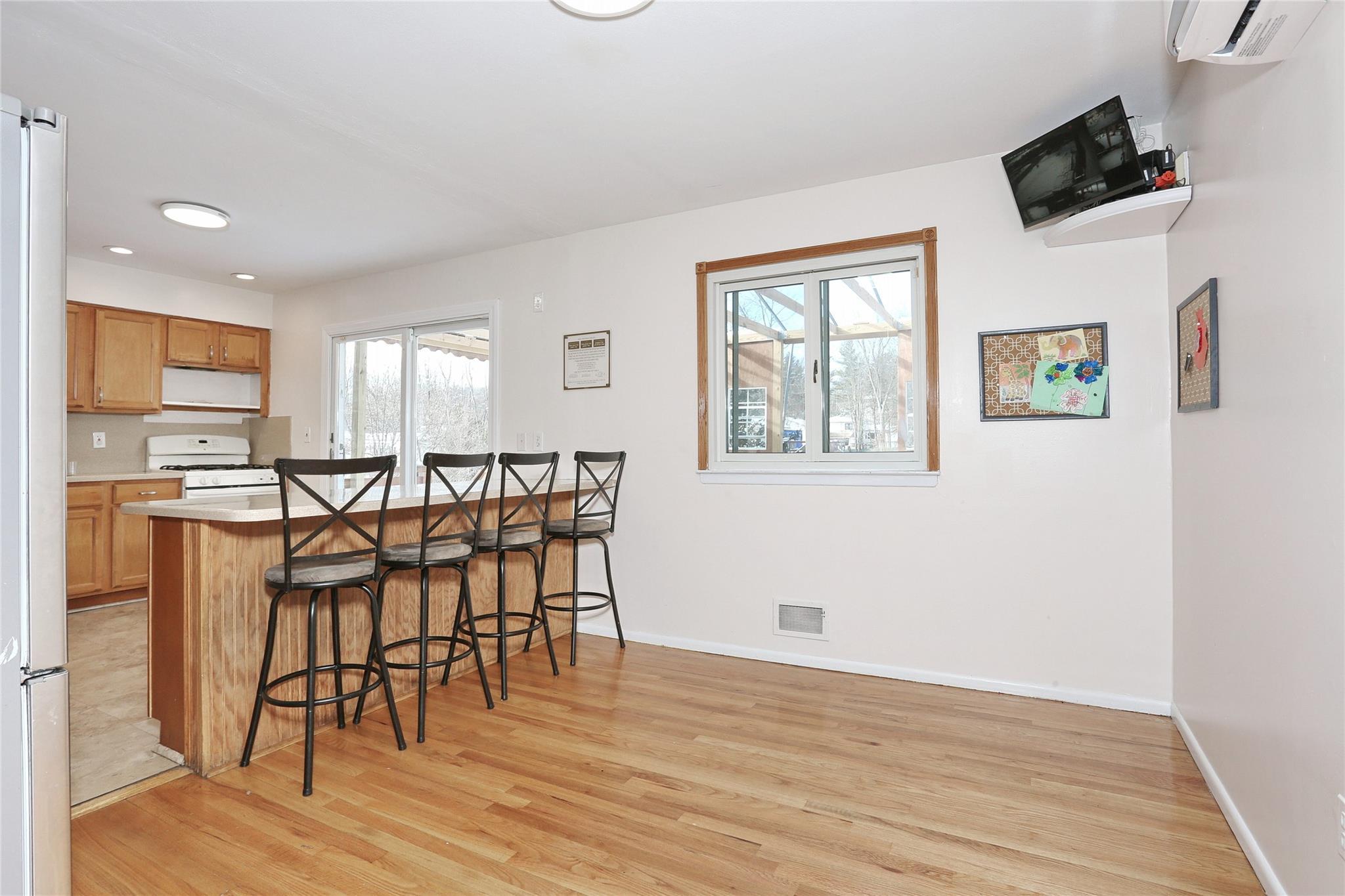 Single Family Burda  Rockland County, NY 10956, MLS-852336-17
