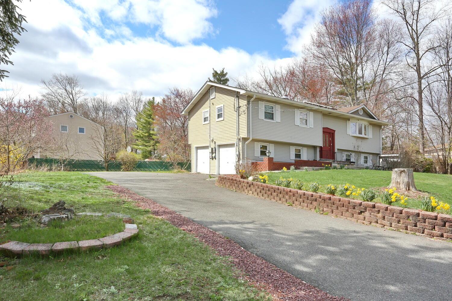 Single Family Burda  Rockland County, NY 10956, MLS-852336-6