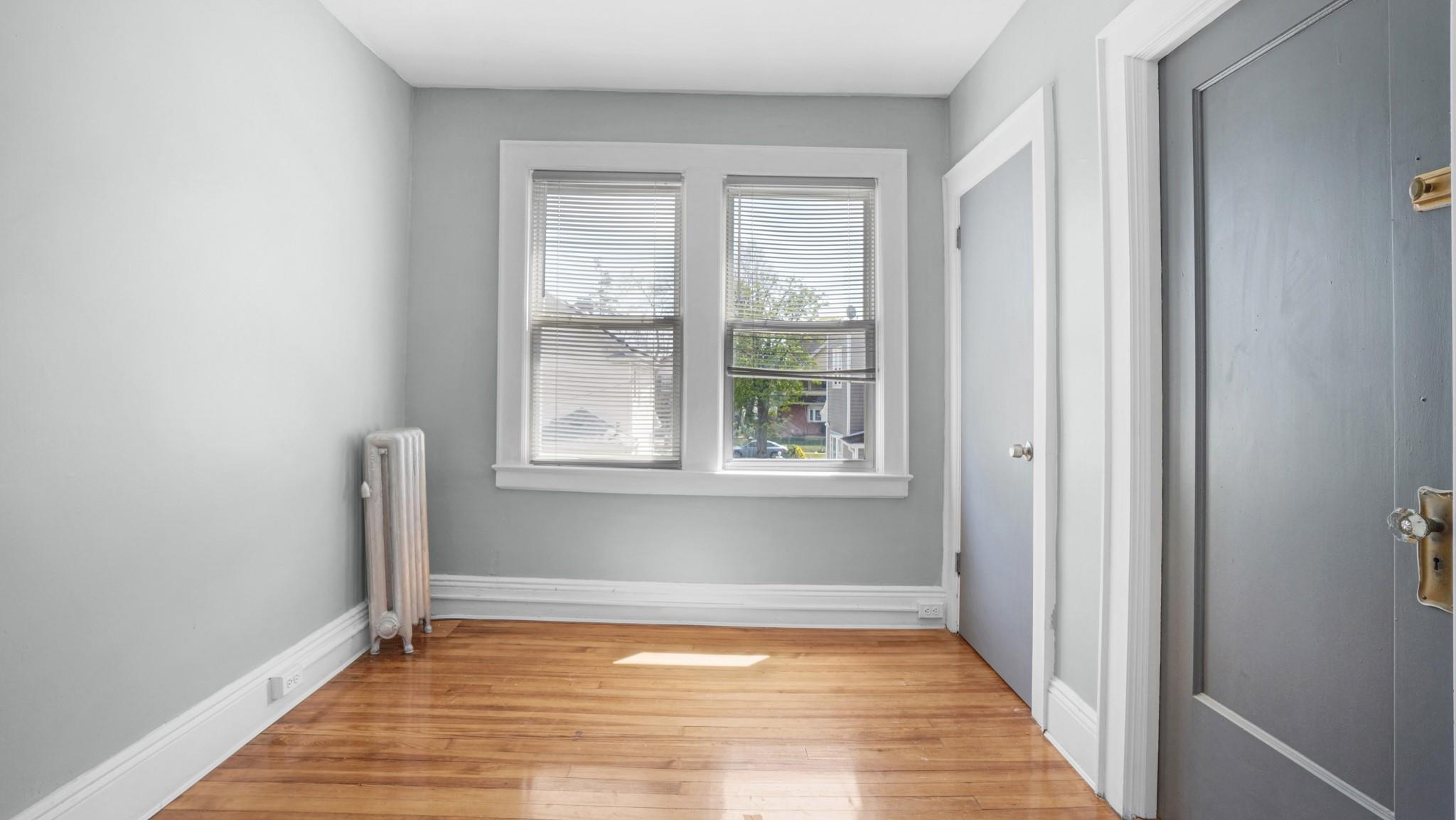 Single Family 196th  Queens, NY 11423, MLS-852356-20