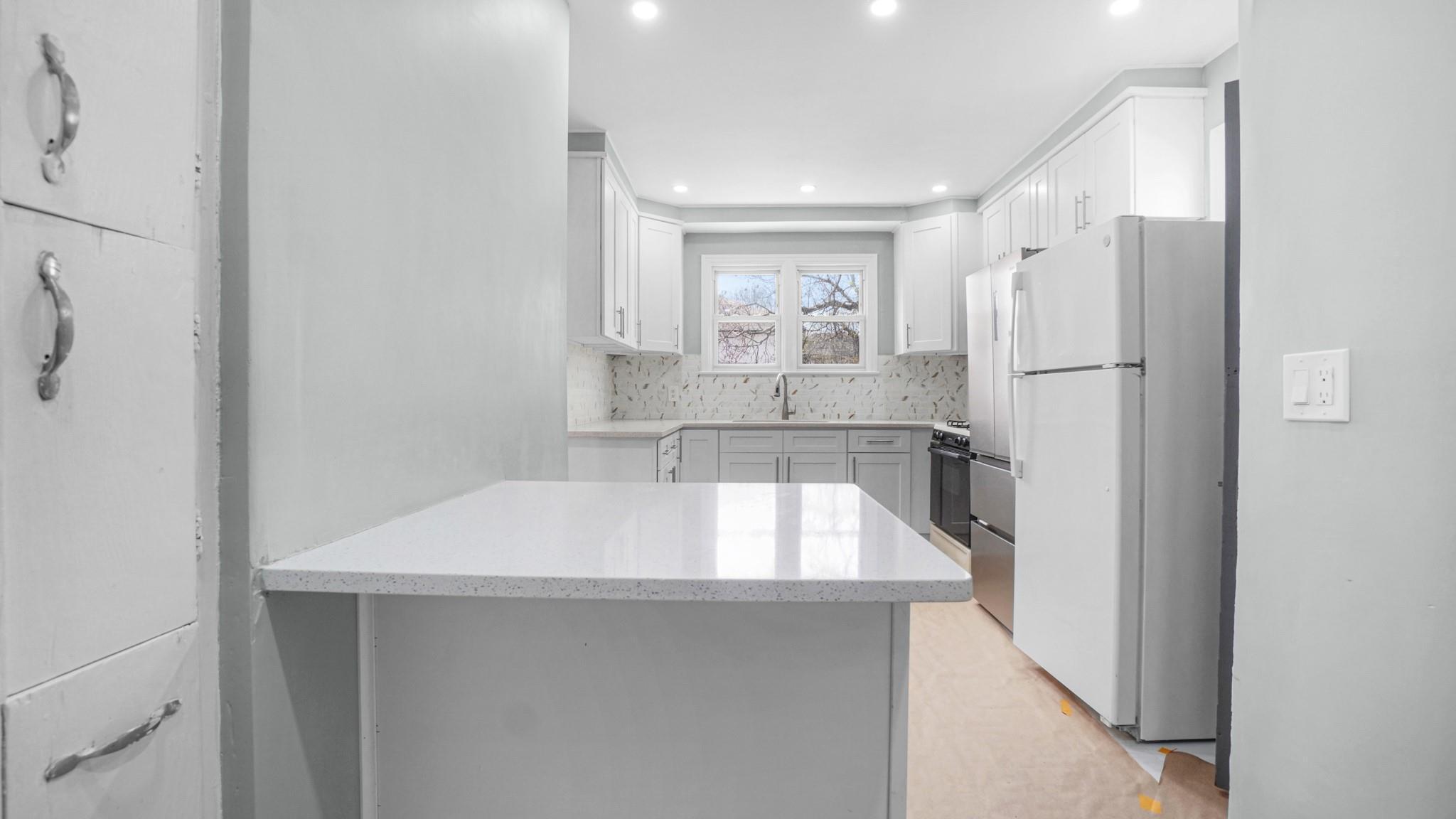 Single Family 196th  Queens, NY 11423, MLS-852356-24