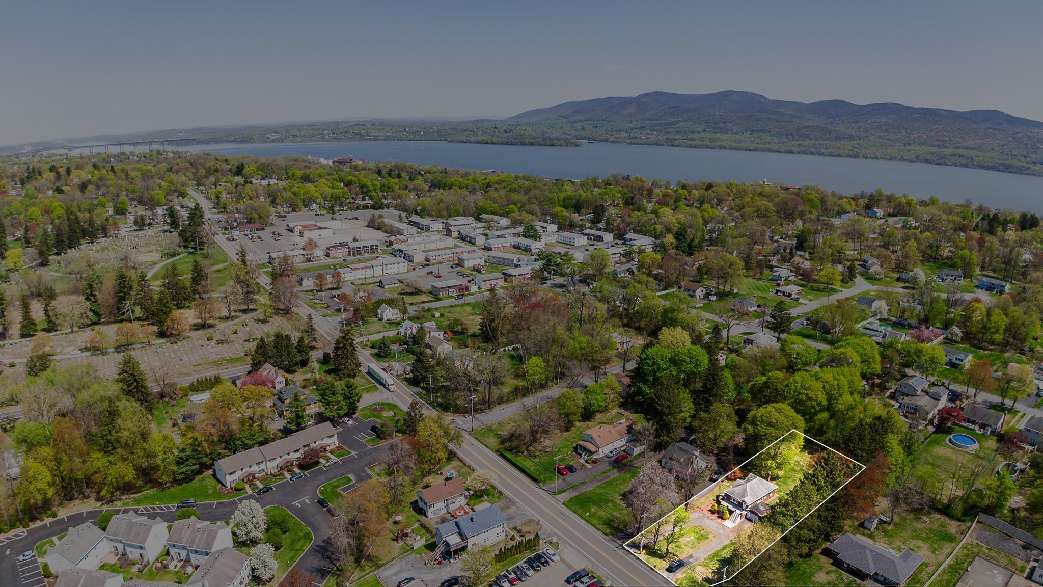 Single Family Quassaick  Orange County, NY 12553, MLS-852384-10