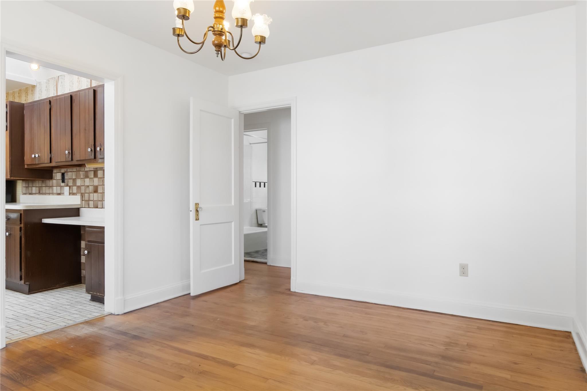 Single Family Quassaick  Orange County, NY 12553, MLS-852384-20