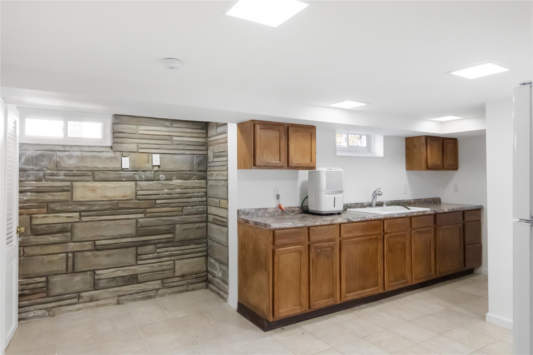 Single Family Quassaick  Orange County, NY 12553, MLS-852384-27