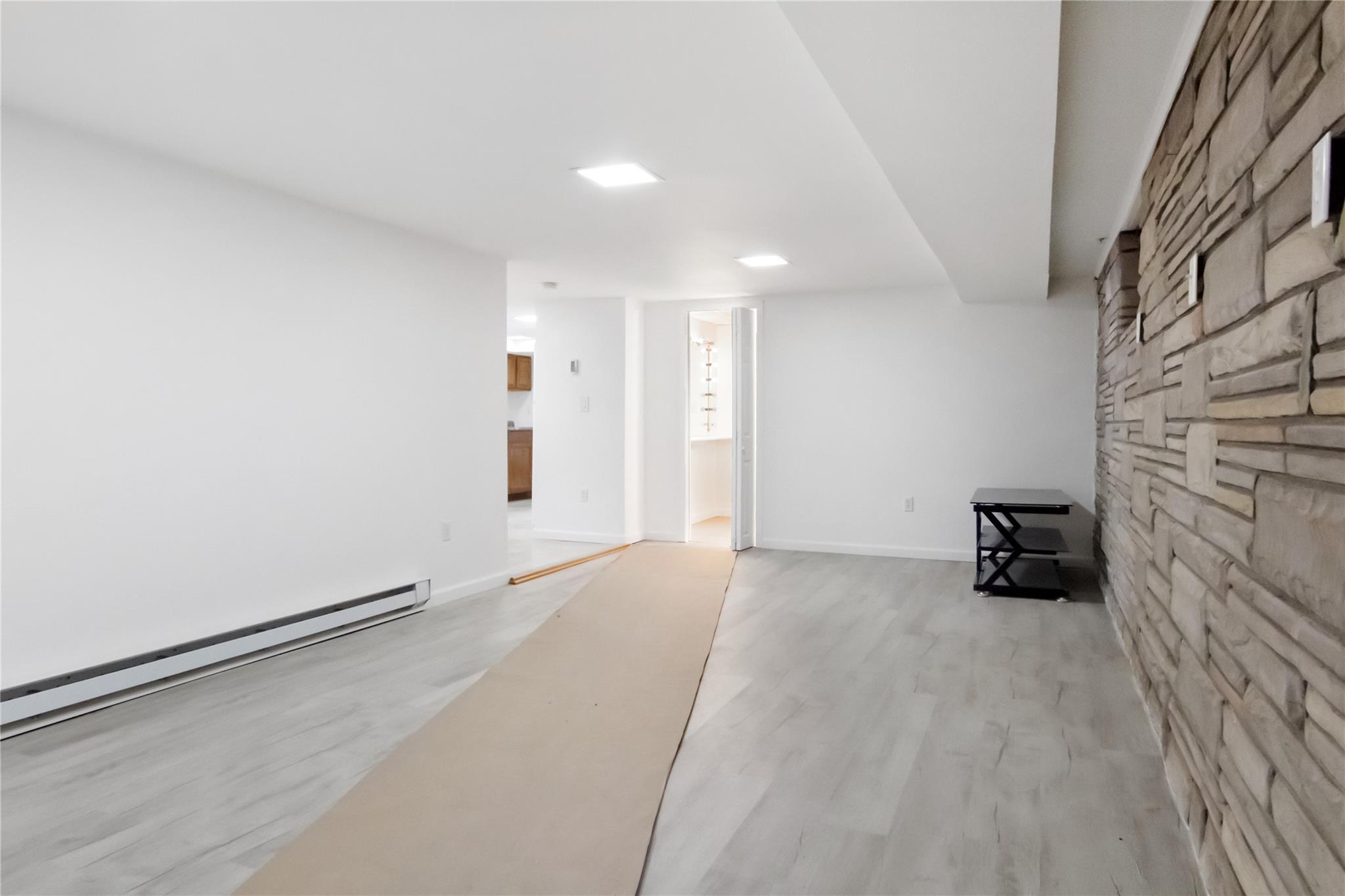 Single Family Quassaick  Orange County, NY 12553, MLS-852384-32