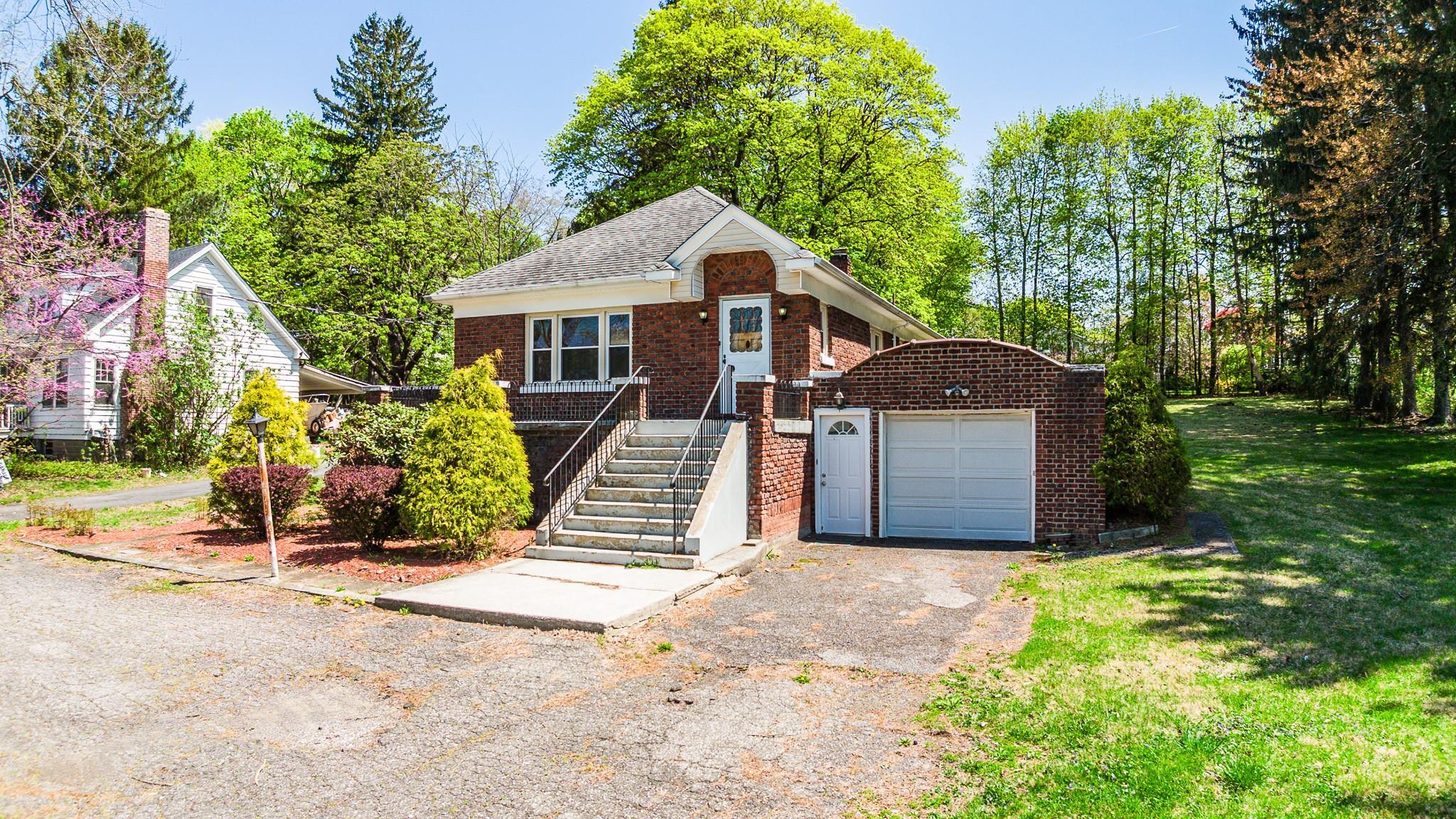 Single Family Quassaick  Orange County, NY 12553, MLS-852384-7