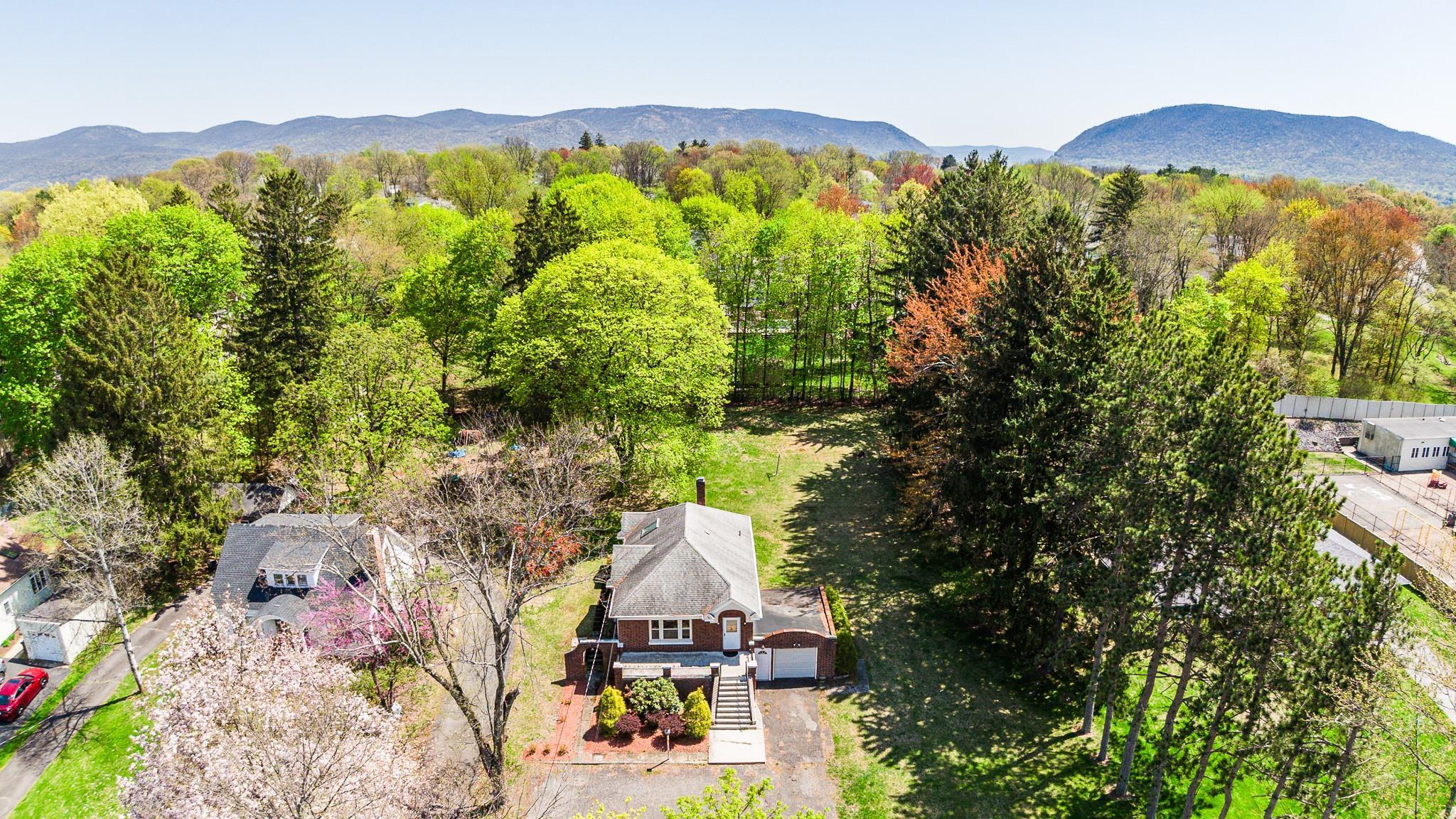 Single Family Quassaick  Orange County, NY 12553, MLS-852384-9