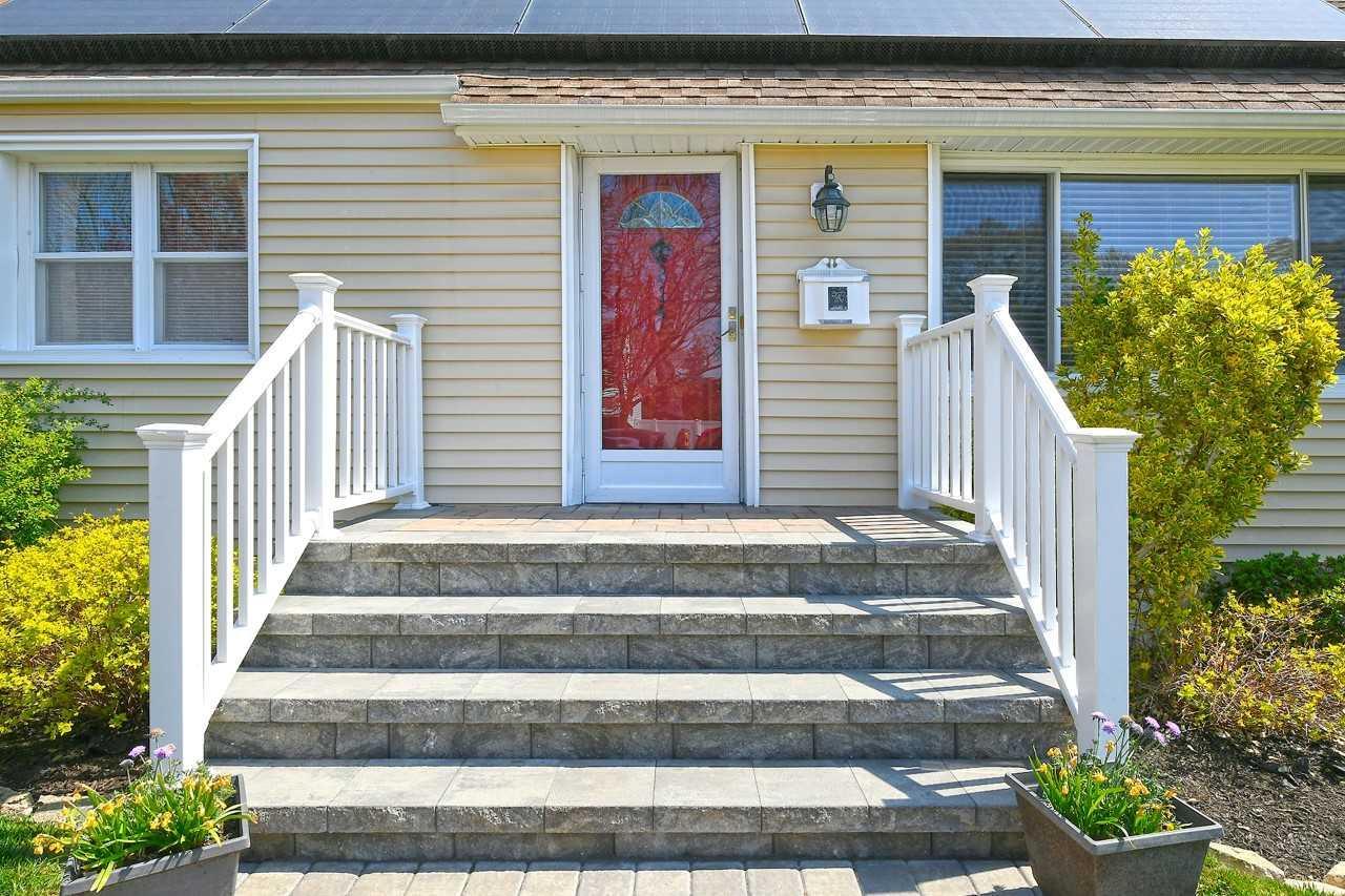 Single Family Maeder  Nassau County, NY 11566, MLS-852391-4