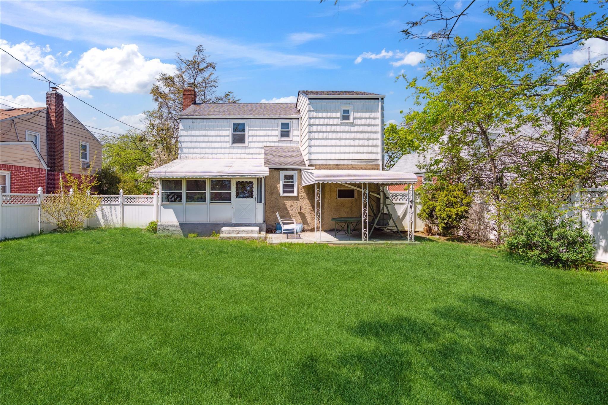 Single Family Emily  Nassau County, NY 11003, MLS-852394-20