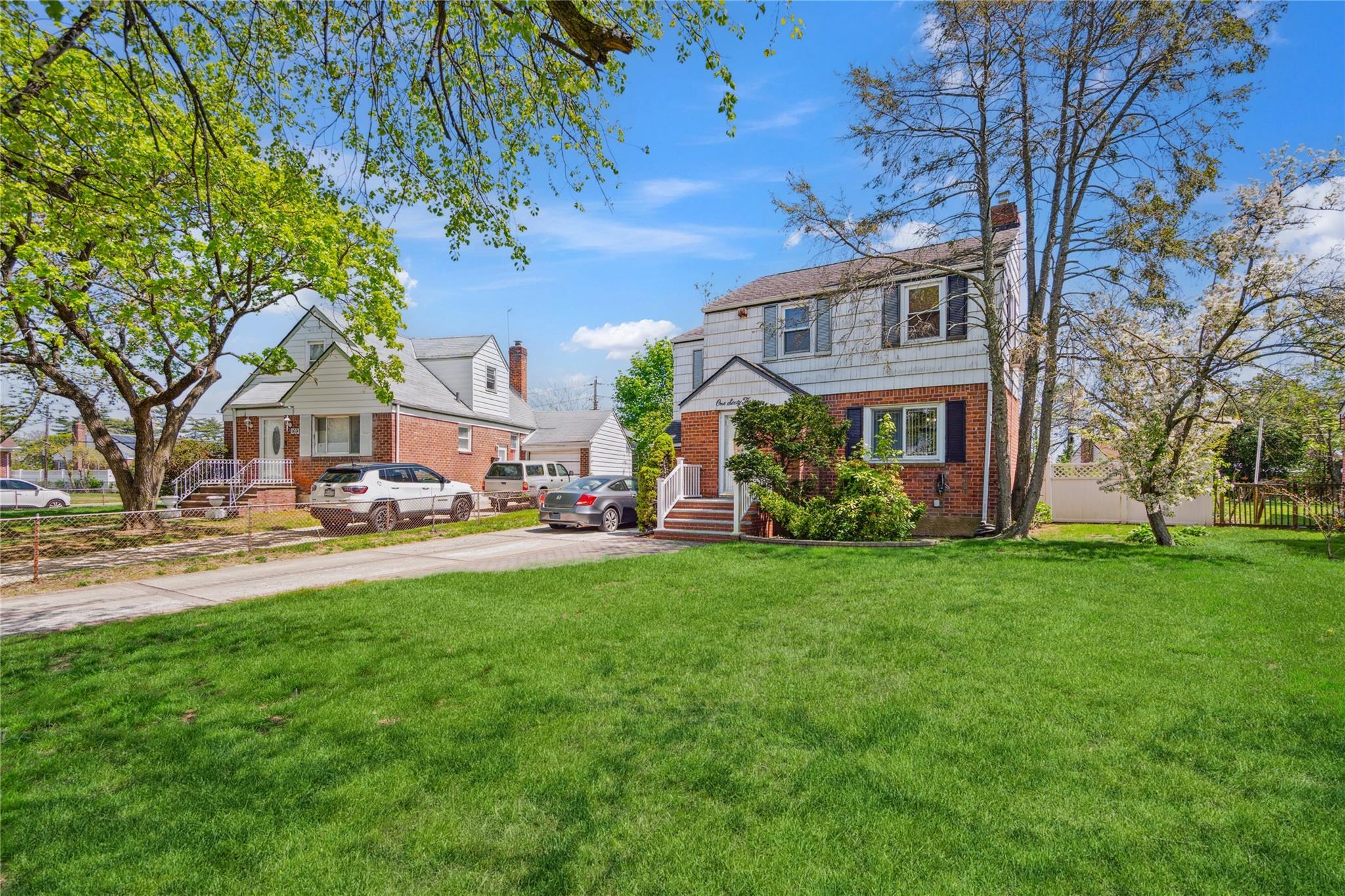 Single Family Emily  Nassau County, NY 11003, MLS-852394-23