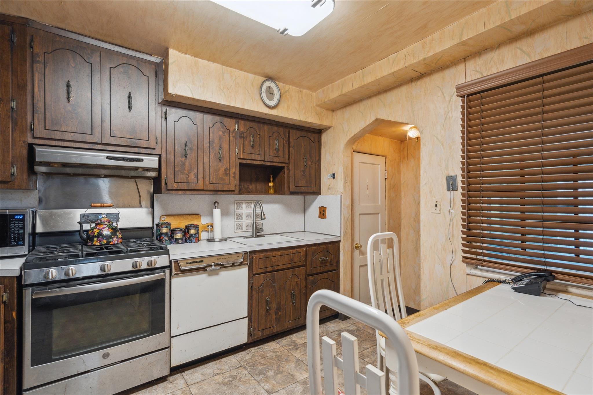 Single Family Emily  Nassau County, NY 11003, MLS-852394-9