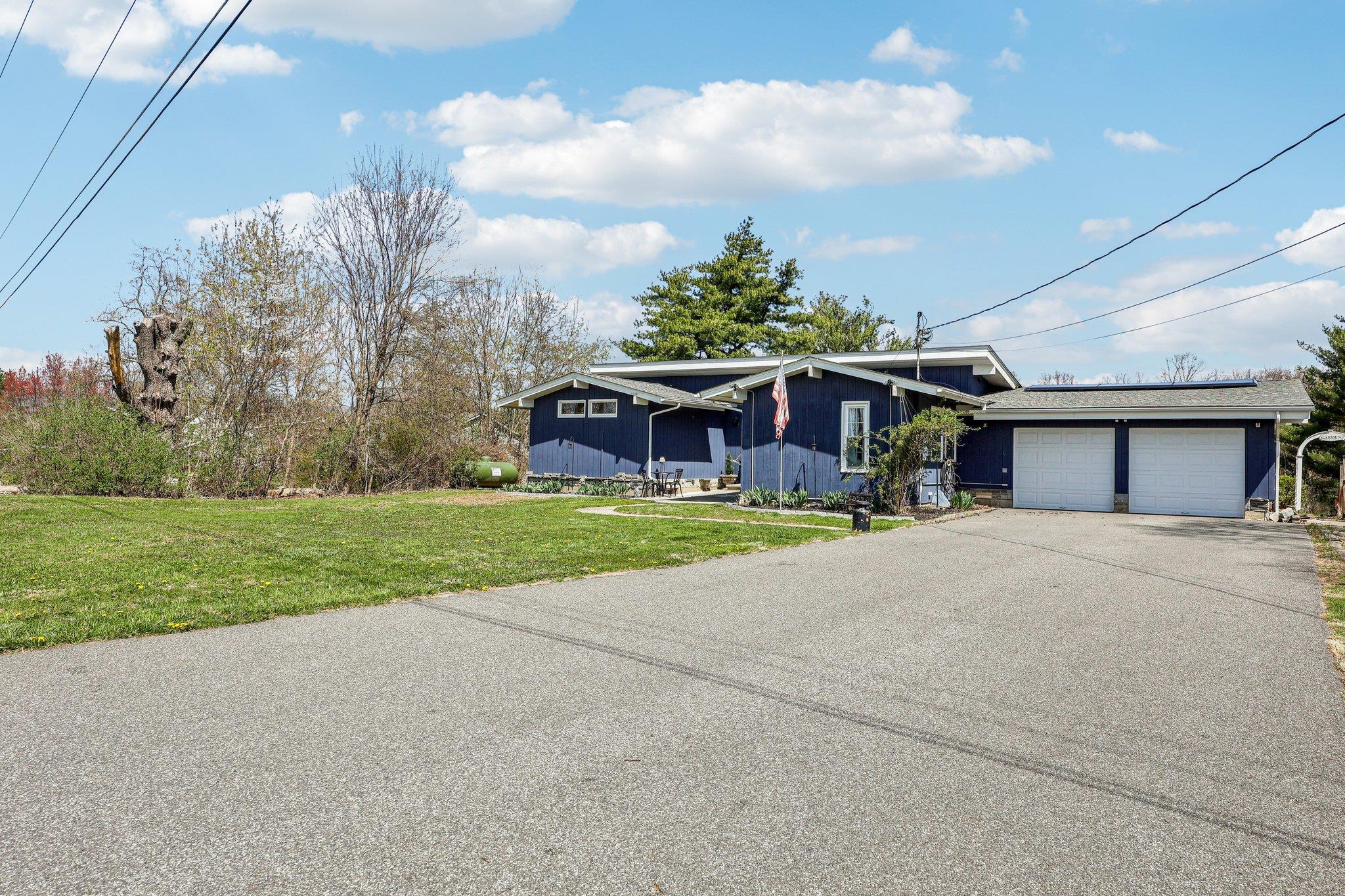 Single Family White  Orange County, NY 12566, MLS-852396-4
