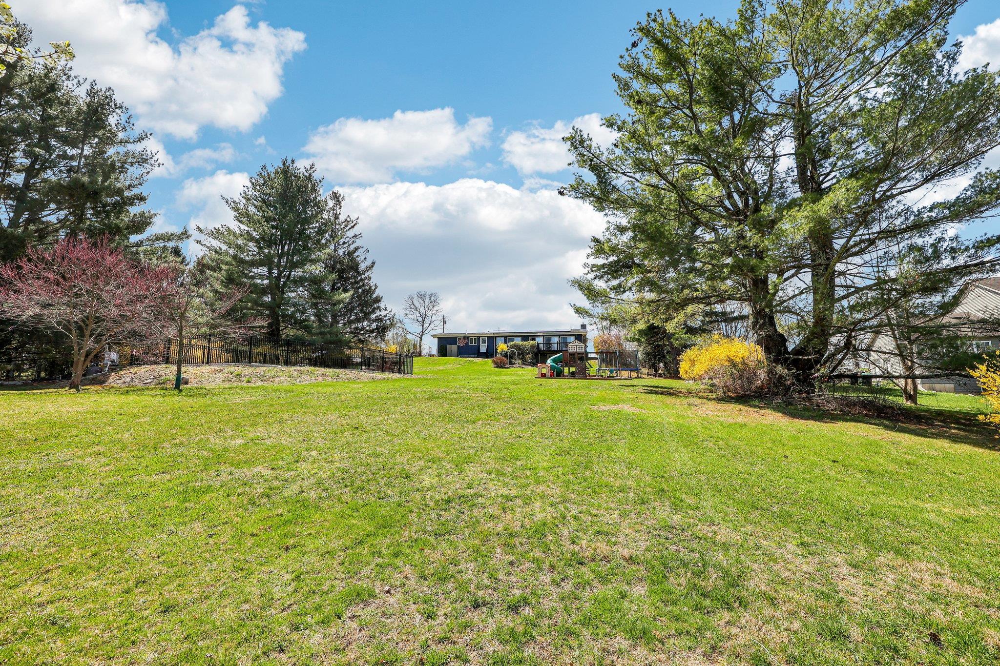 Single Family White  Orange County, NY 12566, MLS-852396-45