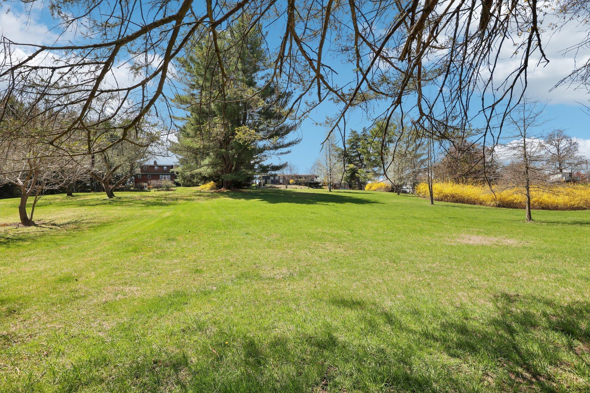 Single Family White  Orange County, NY 12566, MLS-852396-47