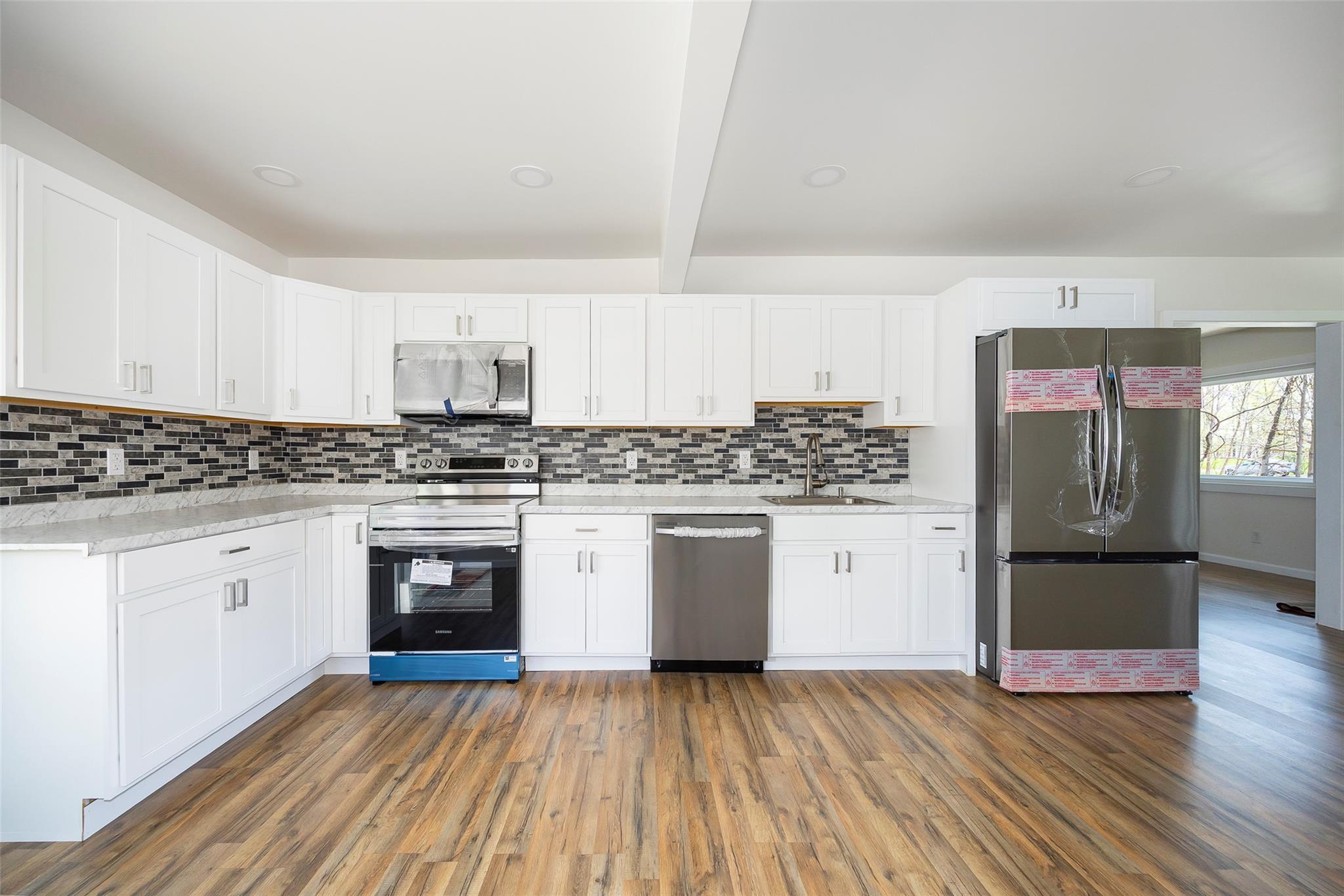 Single Family Old Hopewell  Dutchess County, NY 12533, MLS-852404-4