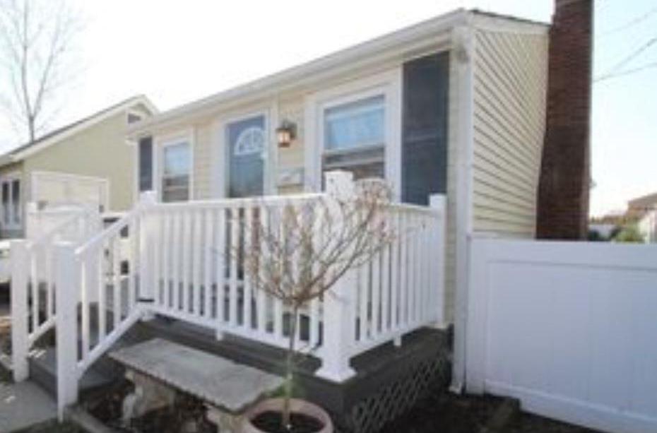Single Family West  Nassau County, NY 11518, MLS-852414-2