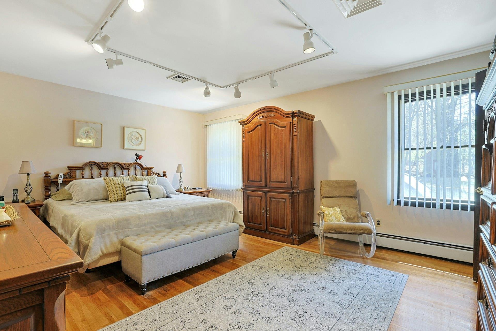 Single Family Aura  Rockland County, NY 10989, MLS-852417-14