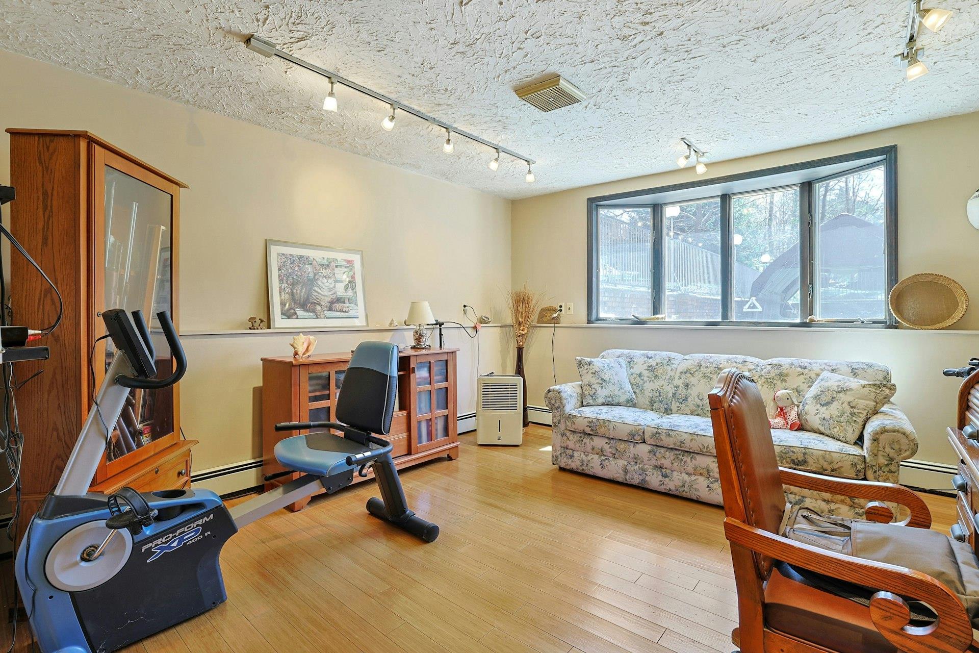 Single Family Aura  Rockland County, NY 10989, MLS-852417-24