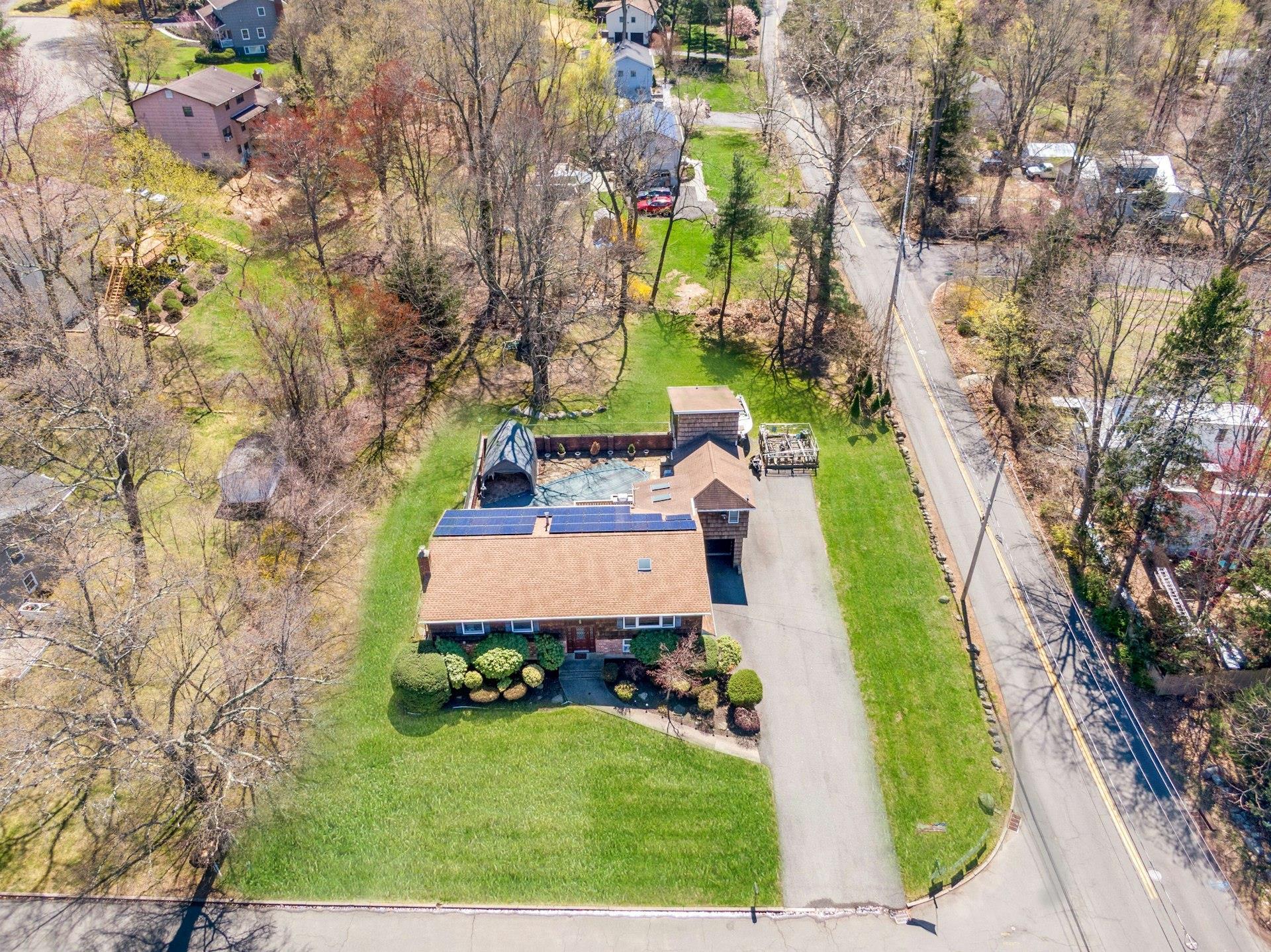 Single Family Aura  Rockland County, NY 10989, MLS-852417-42
