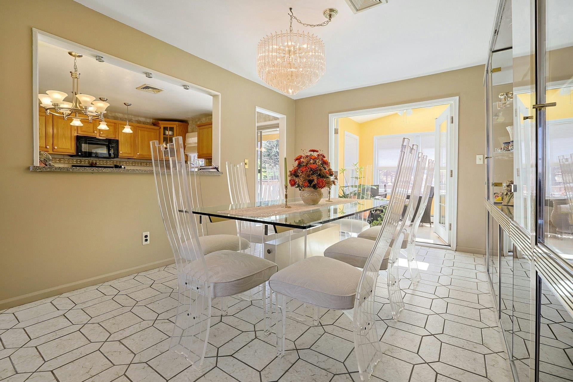Single Family Aura  Rockland County, NY 10989, MLS-852417-8