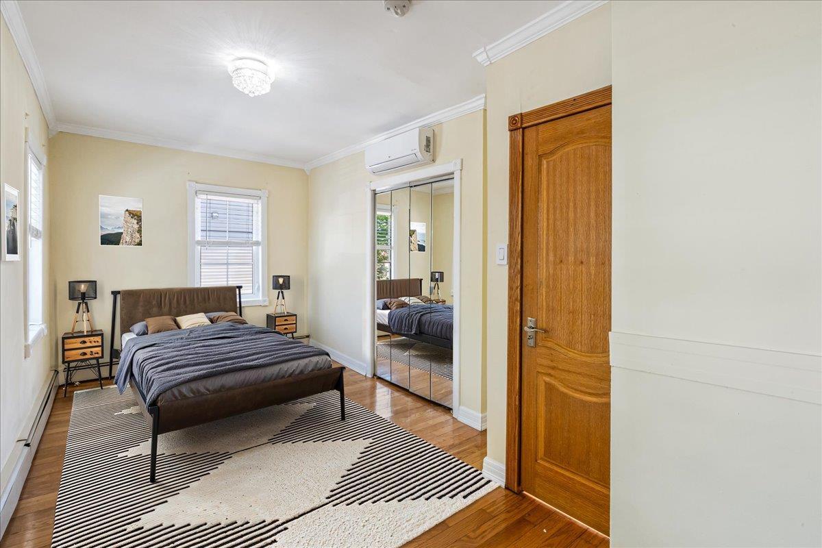 Single Family 48th  Queens, NY 11105, MLS-852422-13