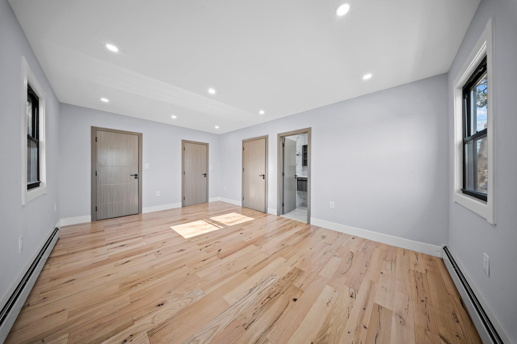 Single Family 198th  Queens, NY 11412, MLS-852423-7