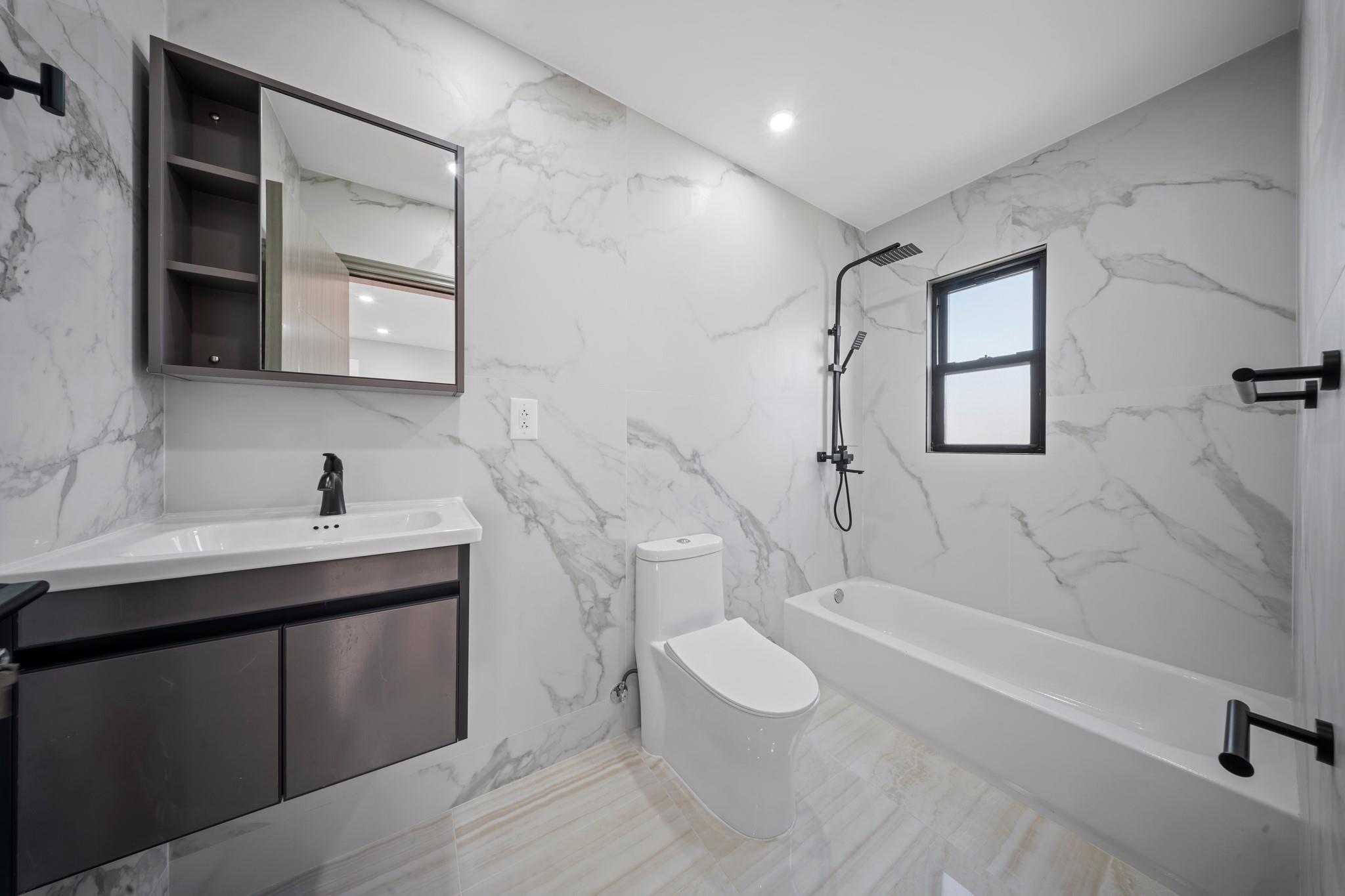 Single Family 198th  Queens, NY 11412, MLS-852423-9
