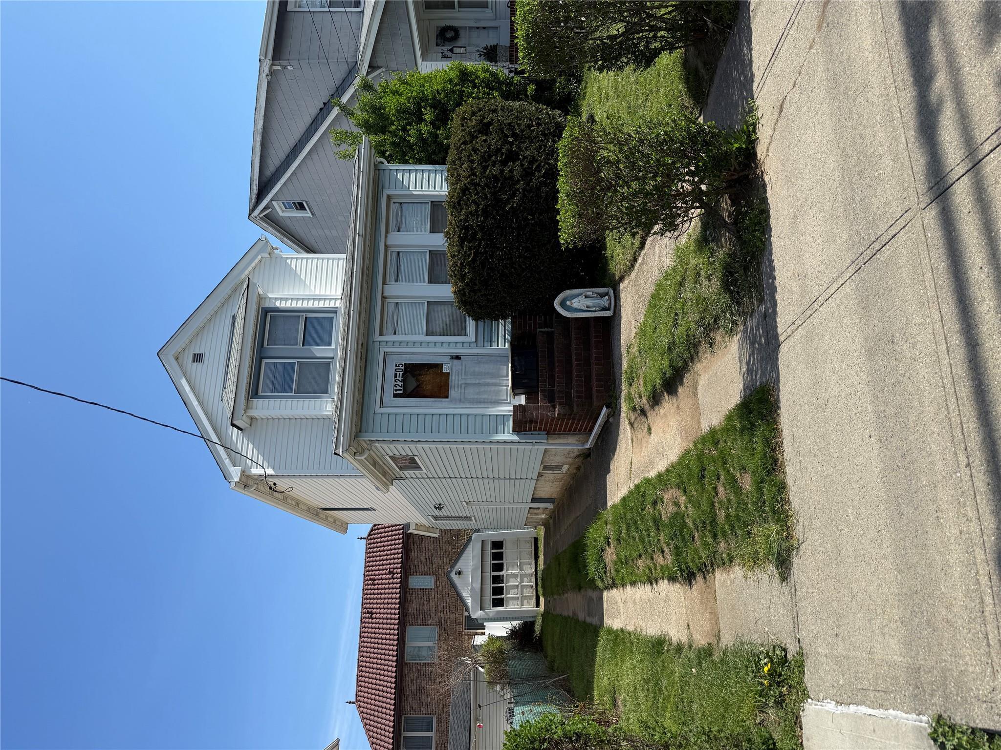 Single Family 133rd  Queens, NY 11420, MLS-852426-4