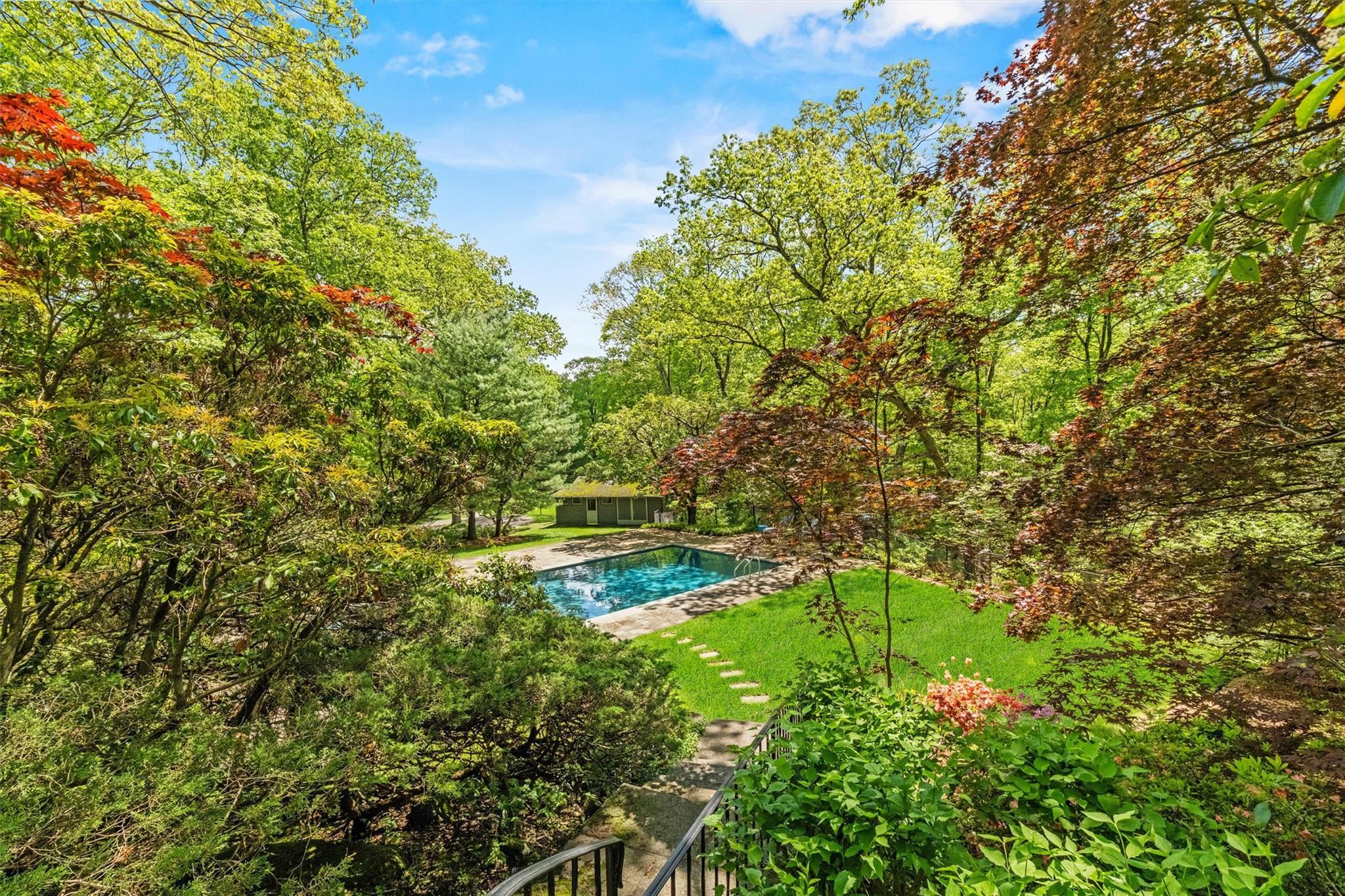Single Family Hunterbrook  Westchester County, NY 10598, MLS-852428-32