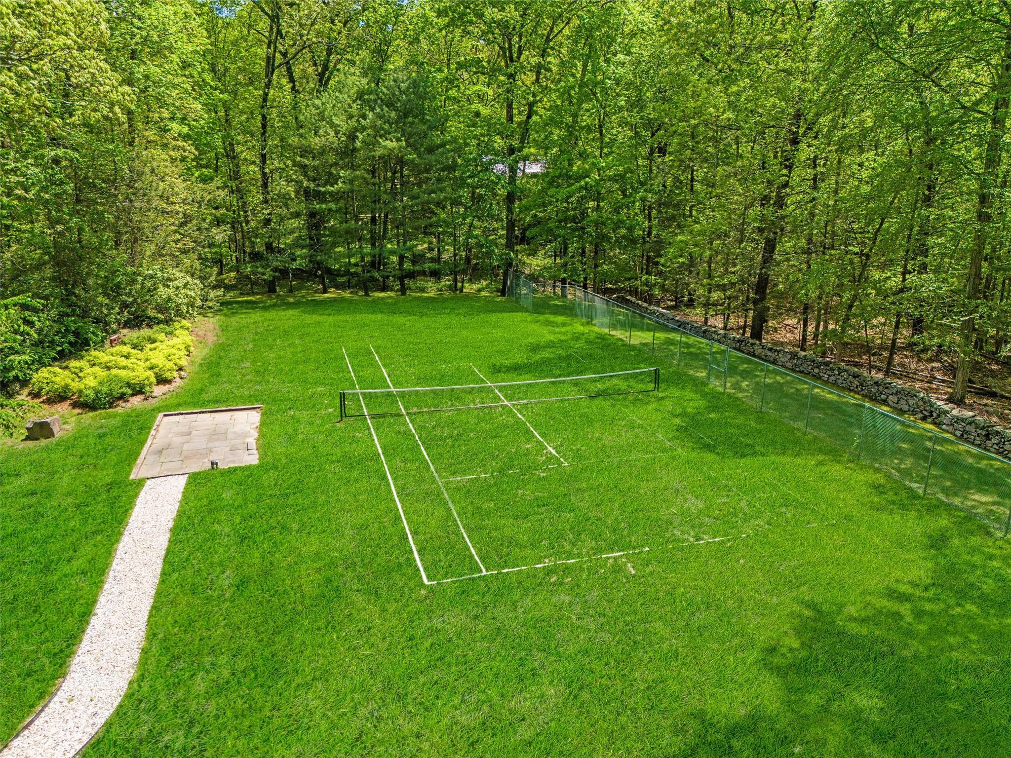 Single Family Hunterbrook  Westchester County, NY 10598, MLS-852428-35