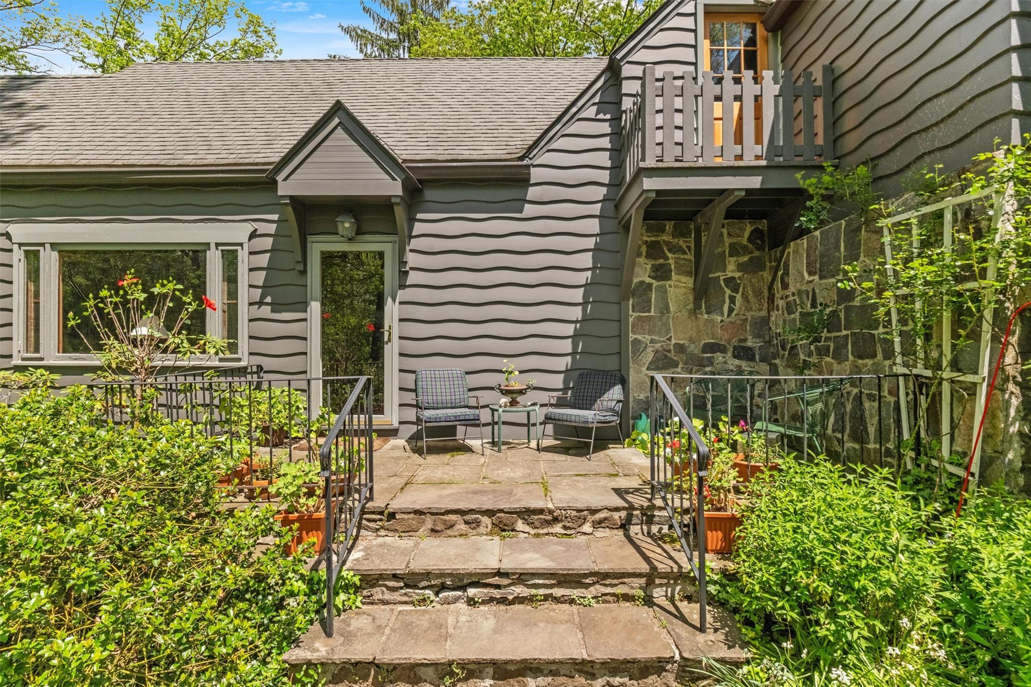Single Family Hunterbrook  Westchester County, NY 10598, MLS-852428-4
