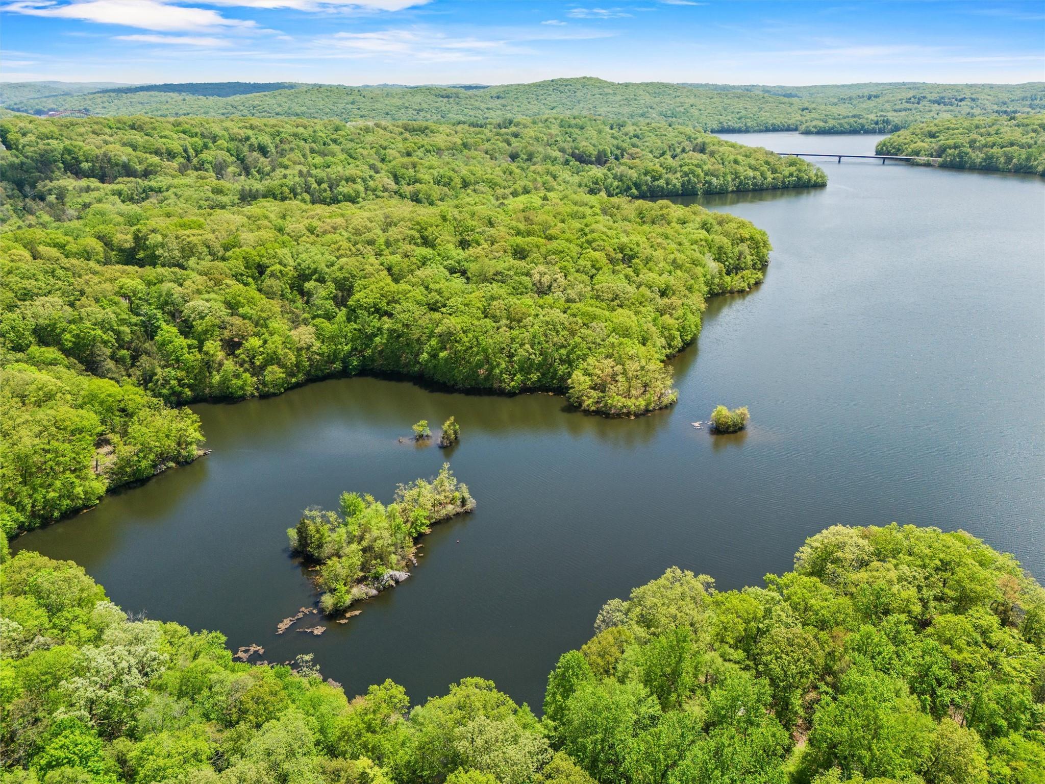 Single Family Hunterbrook  Westchester County, NY 10598, MLS-852428-41