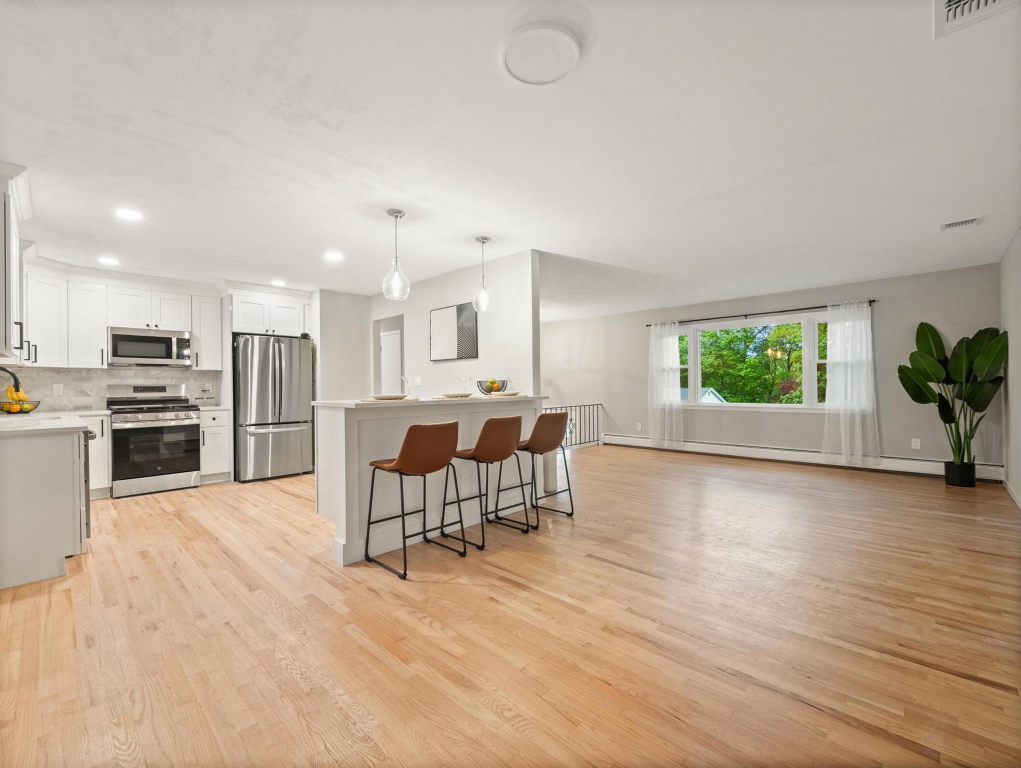 Single Family Pennsylvania  Rockland County, NY 10989, MLS-852430-10