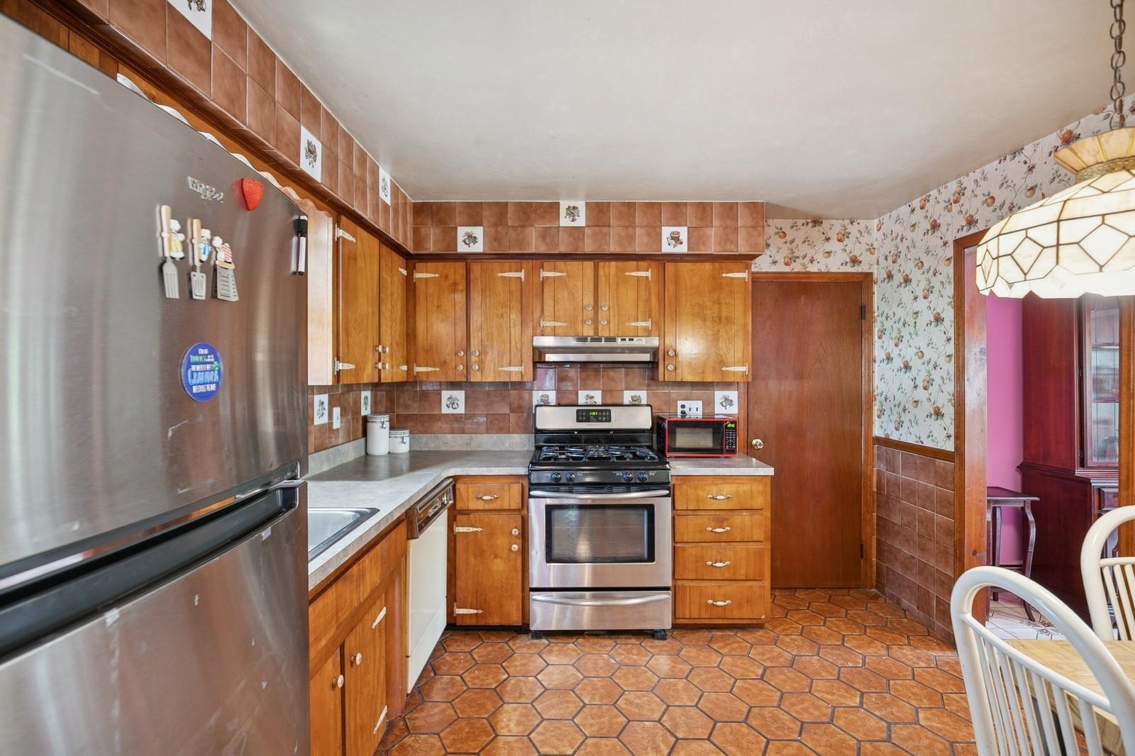 Single Family Milburn  Suffolk County, NY 11720, MLS-852431-15
