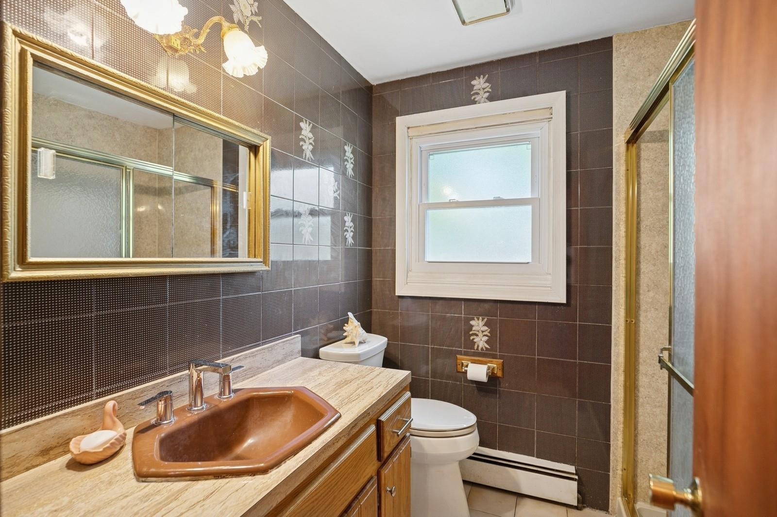 Single Family Milburn  Suffolk County, NY 11720, MLS-852431-28