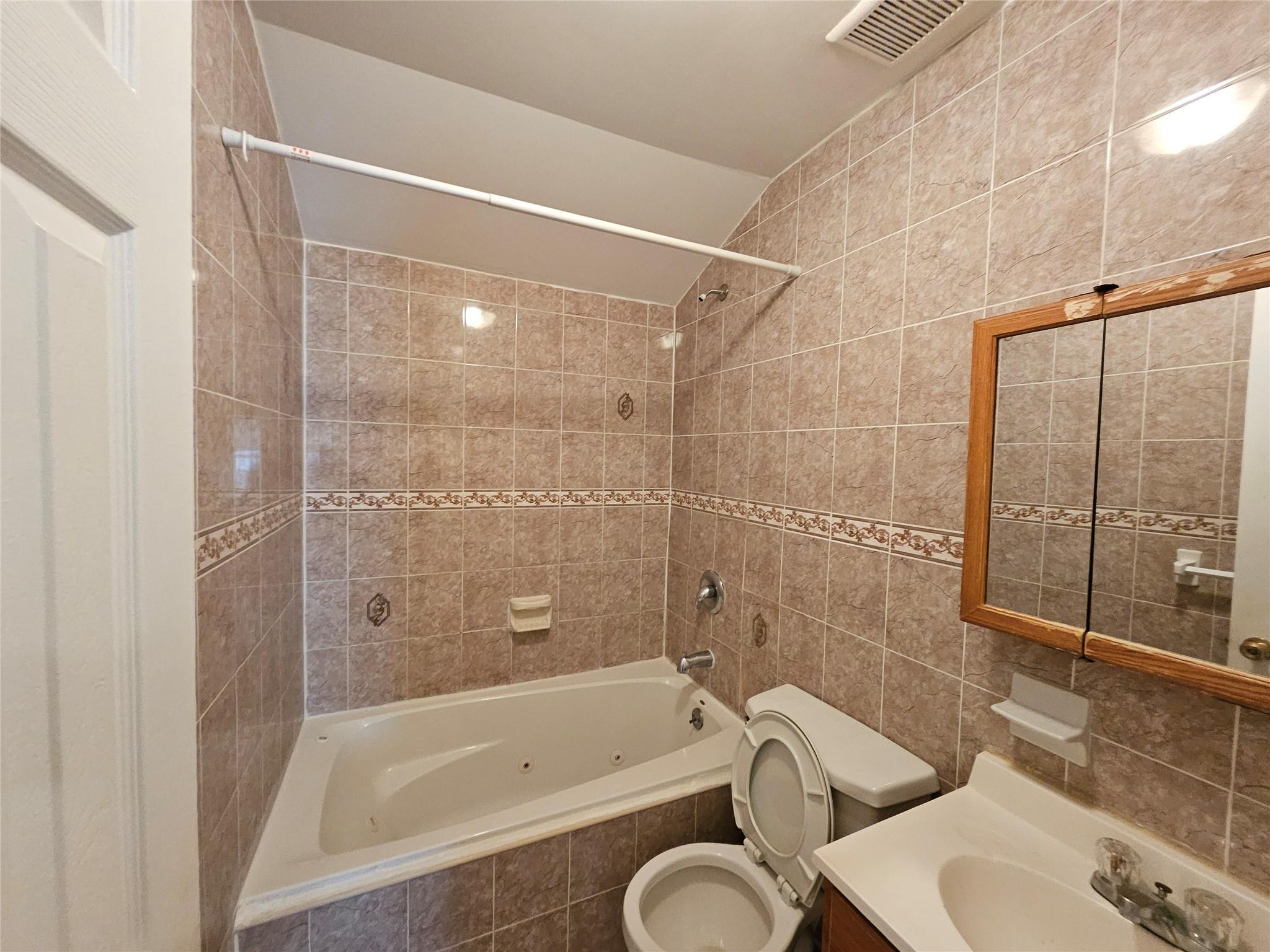 Apartment 174 St  Queens, NY 11433, MLS-852438-3