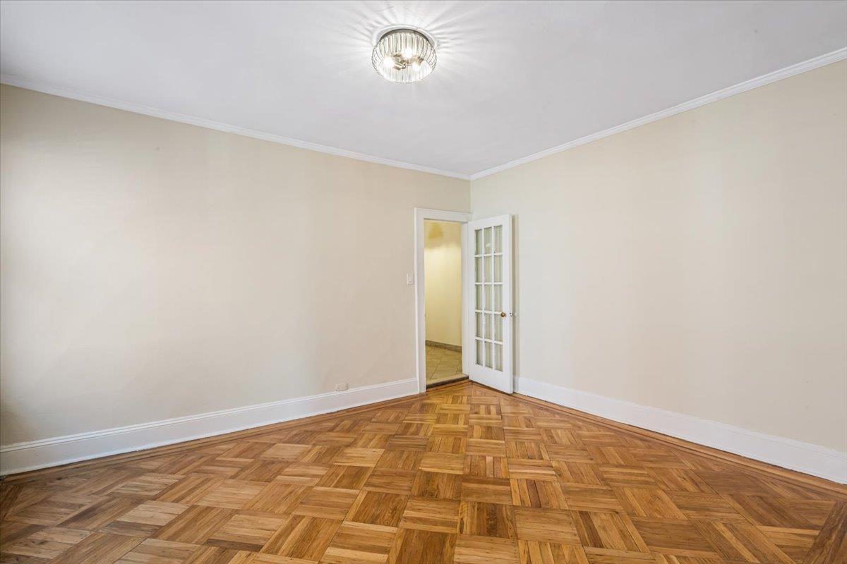 Single Family 36th  Queens, NY 11103, MLS-852443-24