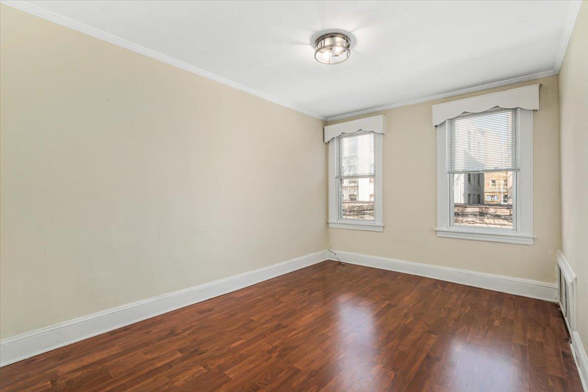 Single Family 36th  Queens, NY 11103, MLS-852443-27