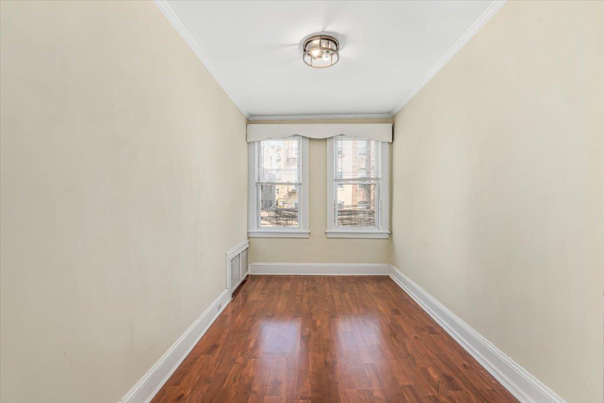 Single Family 36th  Queens, NY 11103, MLS-852443-29
