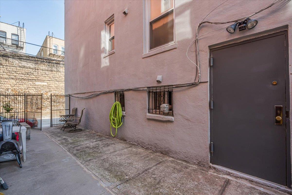 Single Family 36th  Queens, NY 11103, MLS-852443-33
