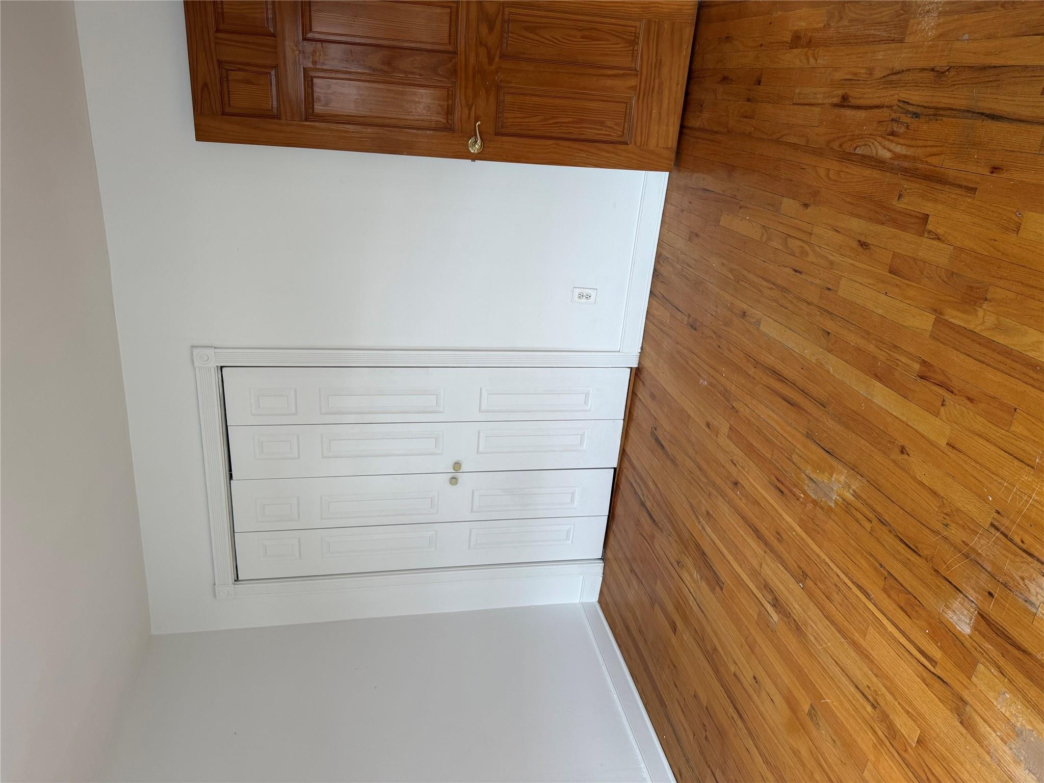 Single Family 246th  Nassau County, NY 11001, MLS-852461-15