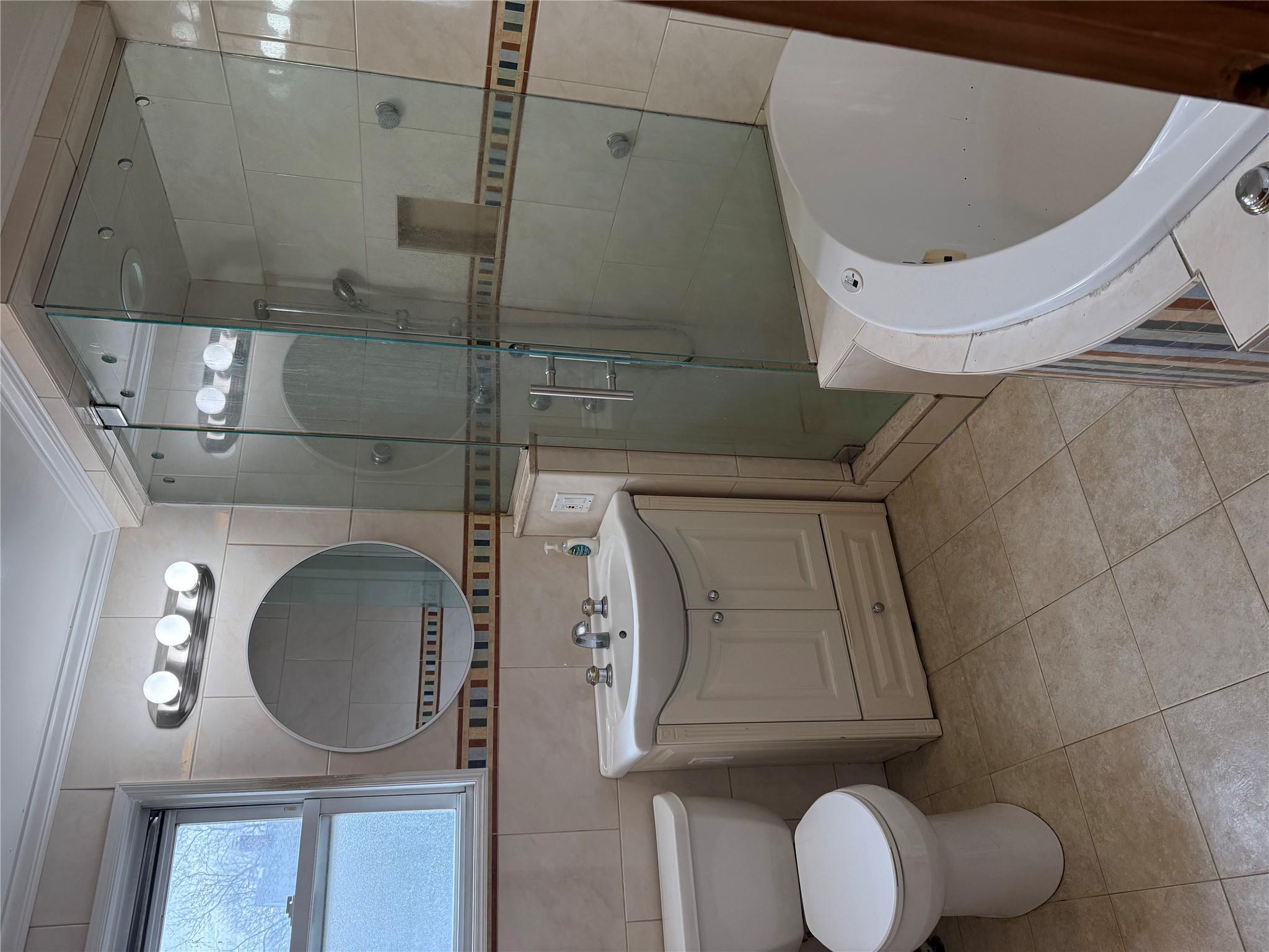 Single Family 246th  Nassau County, NY 11001, MLS-852461-22