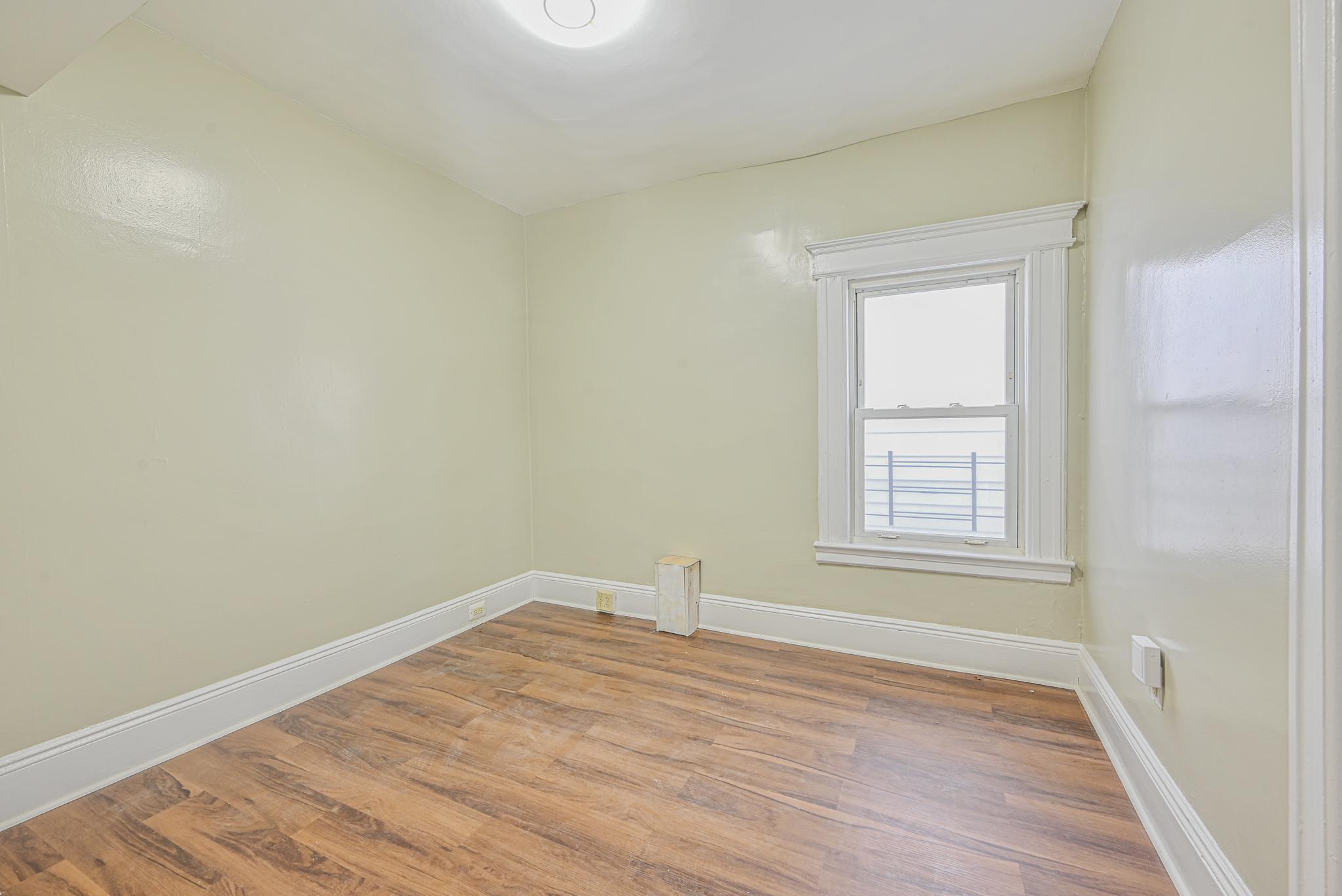 Single Family Remington  Queens, NY 11435, MLS-852464-10